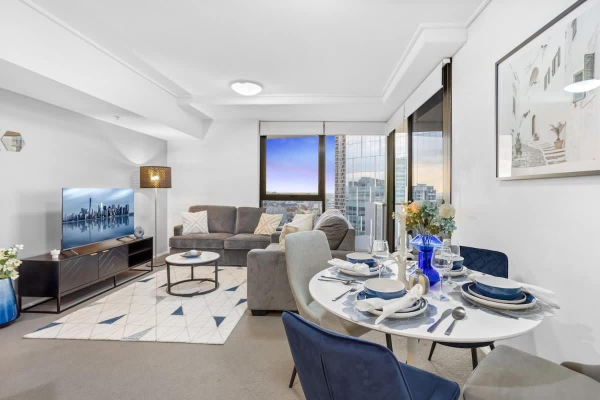 Modern 2br In Cbd Free Parking And Pool Brisbane