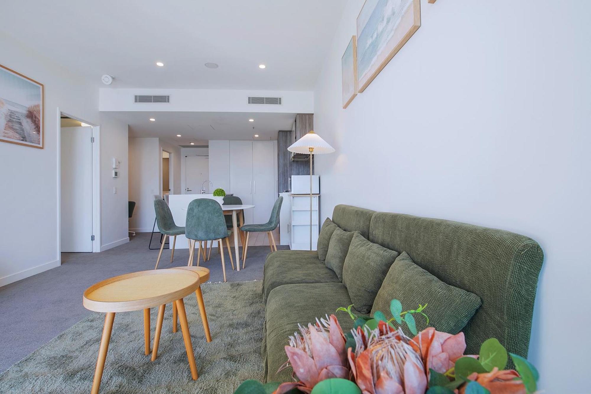 Stunning 1br With Views And Fantastic Location! Apartment *