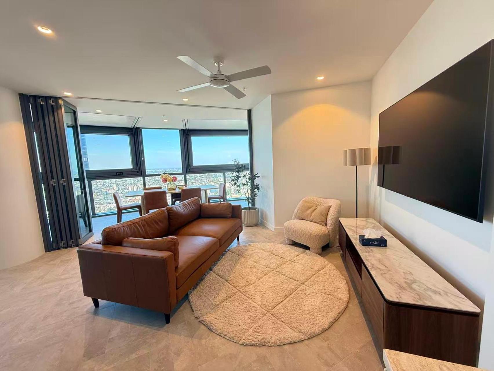 3-bedroom Gorgeous Queens Wharf 180 Degree View * Brisbane