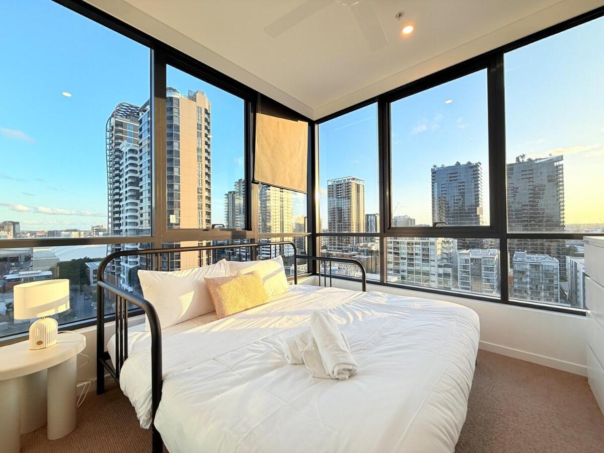 The Cityscape Pad With 2br, 3-bed & Free Parking Apartment *