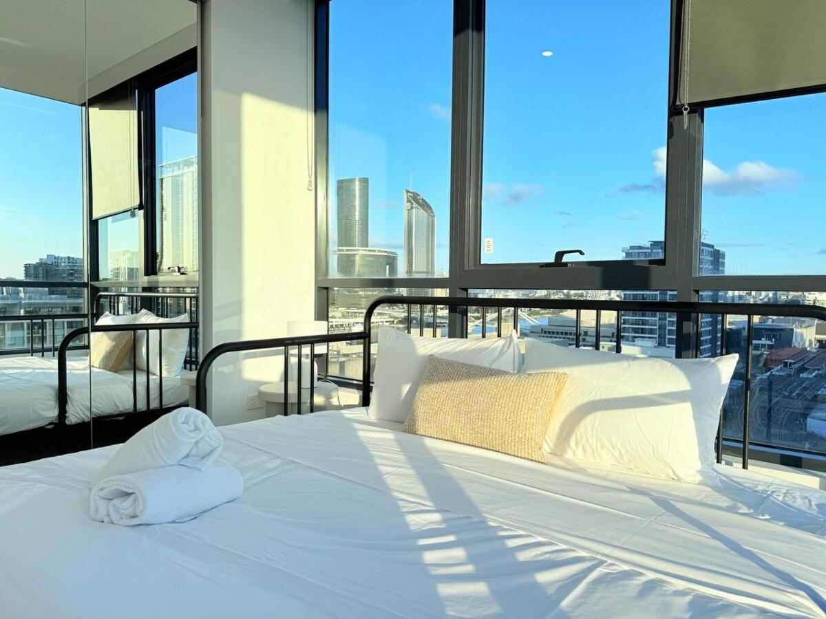 The Cityscape Pad With 2br, 3-bed & Free Parking Apartment