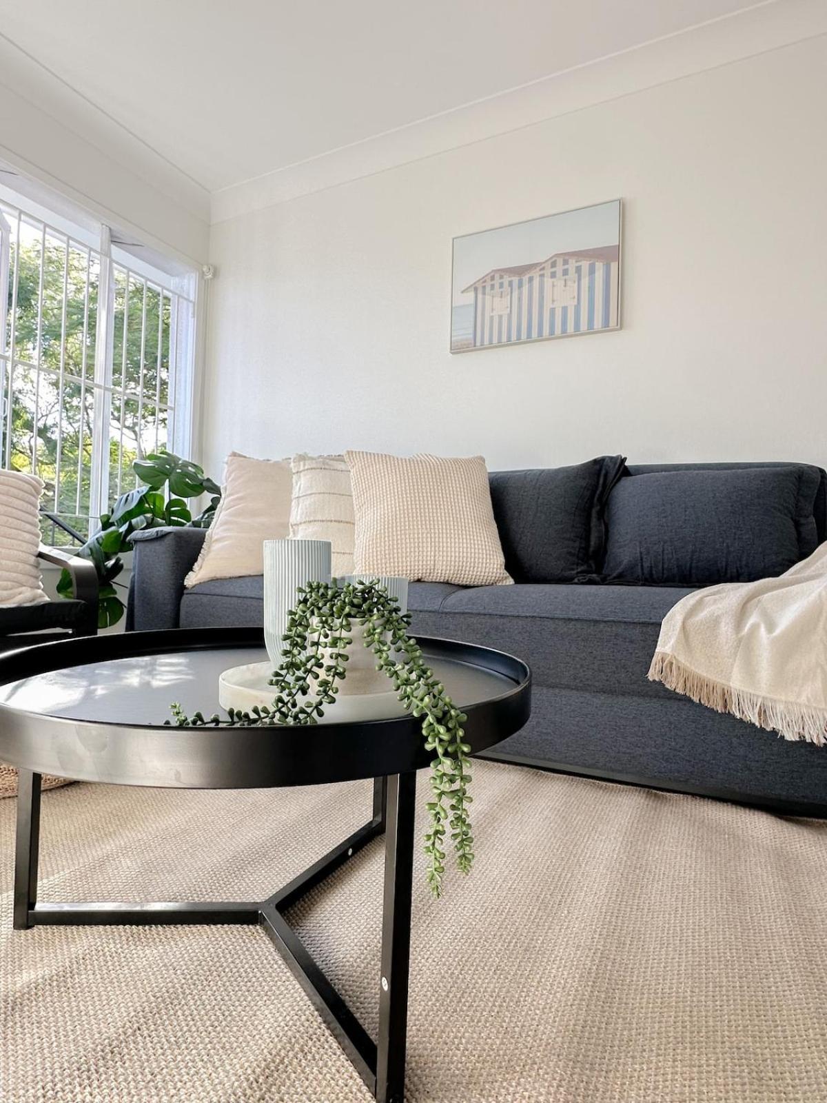 Apartment Mi Casa Su Casa - 2br Sleeps 6 - Free Parking - Cbd