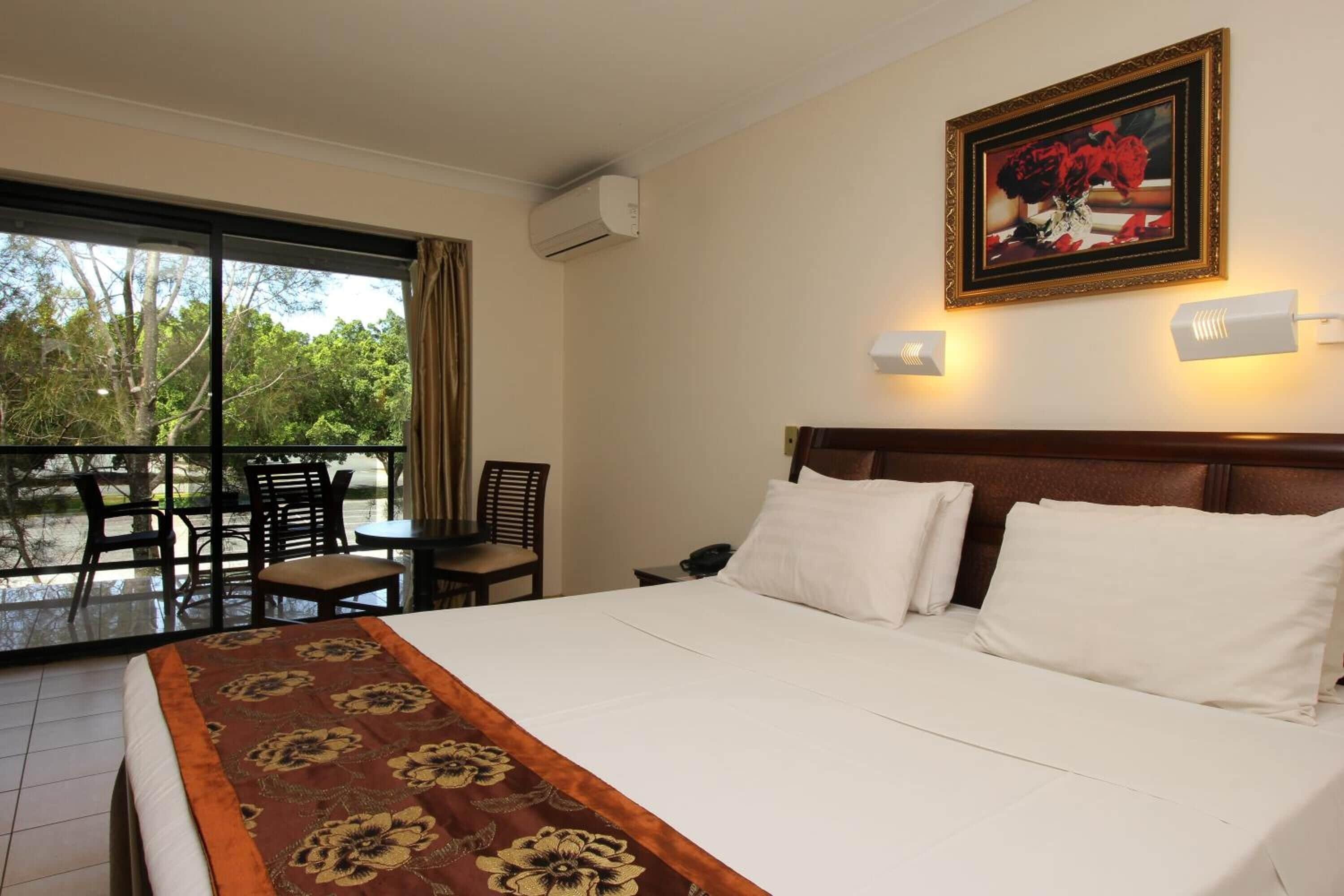 Motel Novena Palms 4*