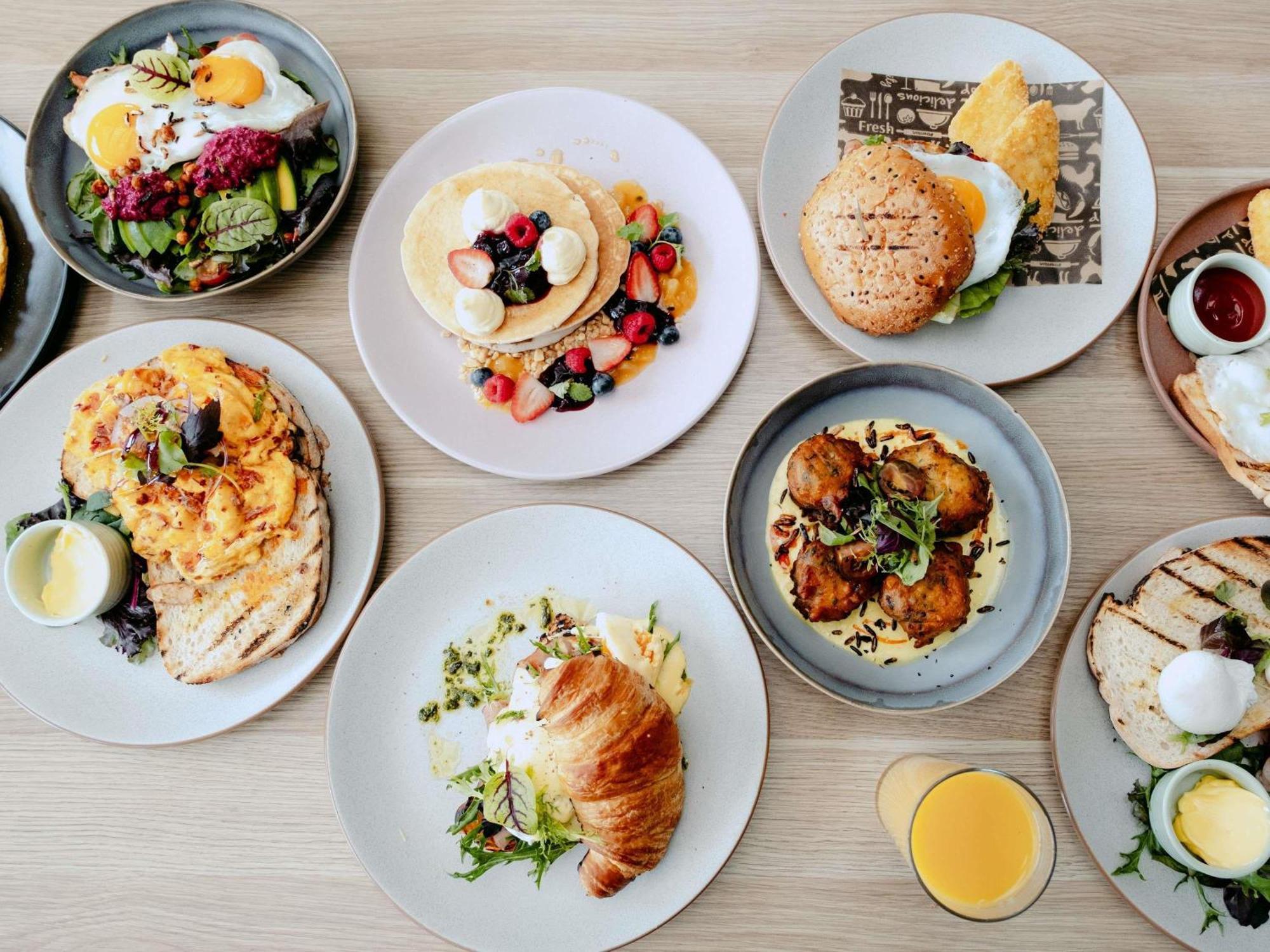 Mercure Spring Hill Hotel 4*