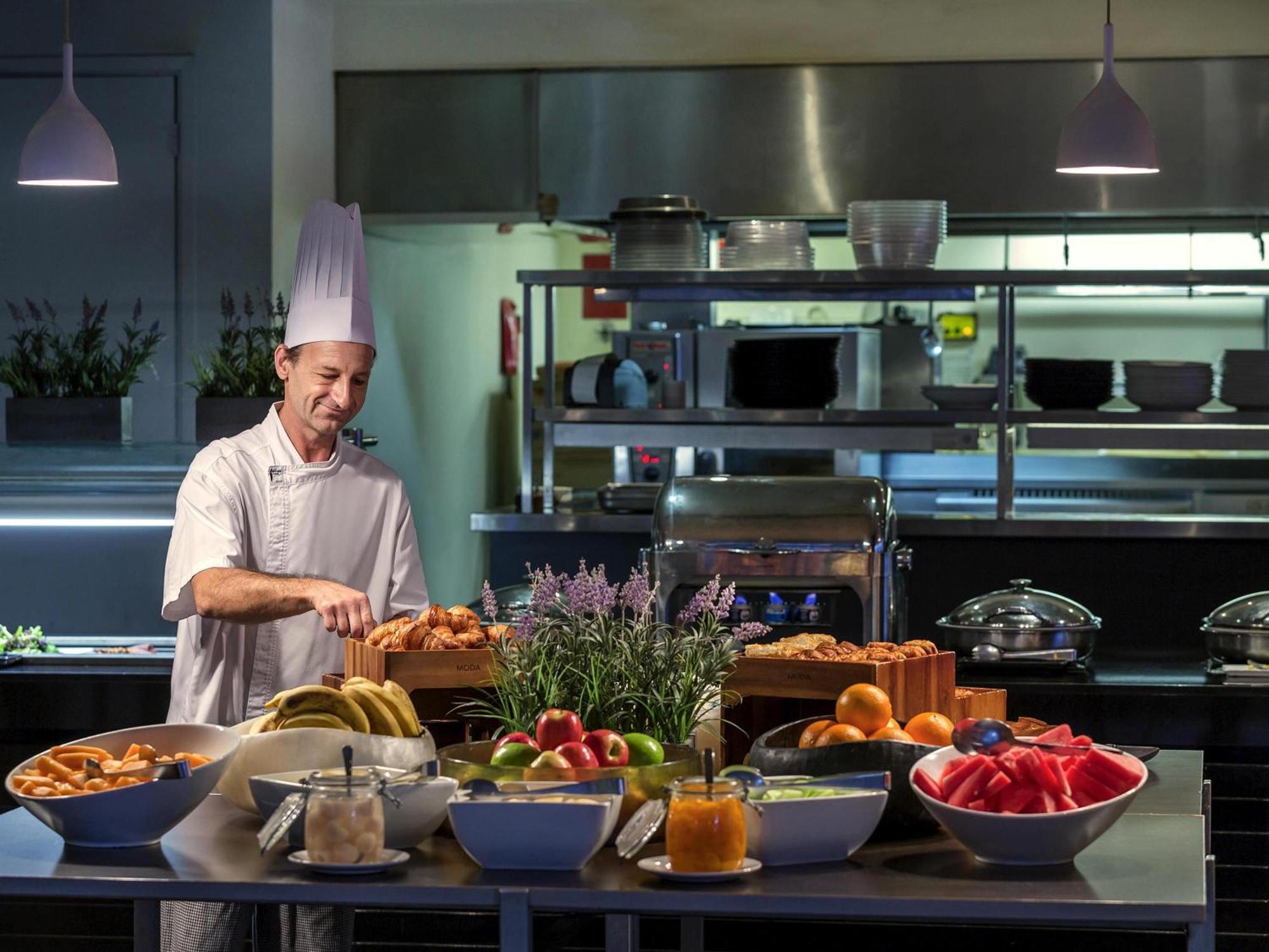 Pullman King George Square 5*