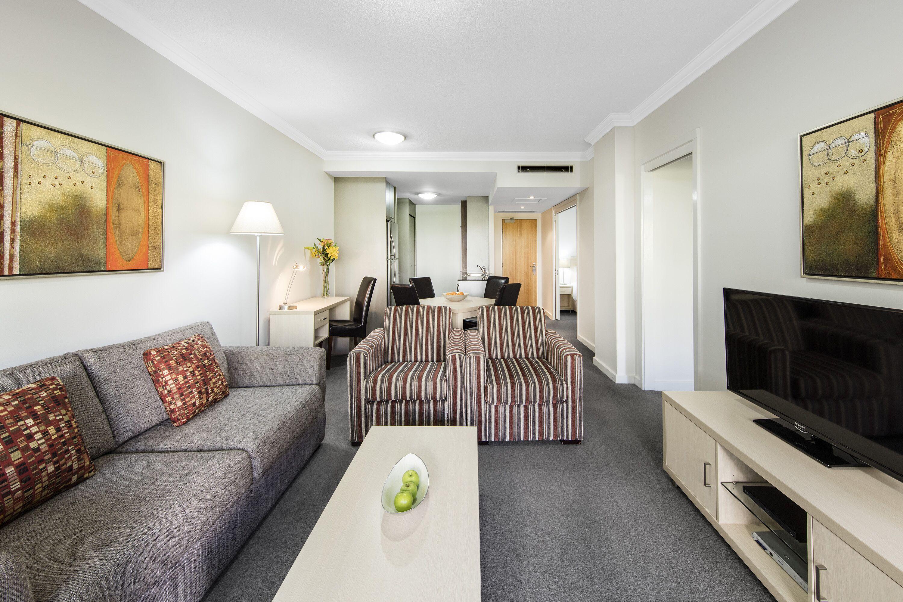 Oaks Mews 4*