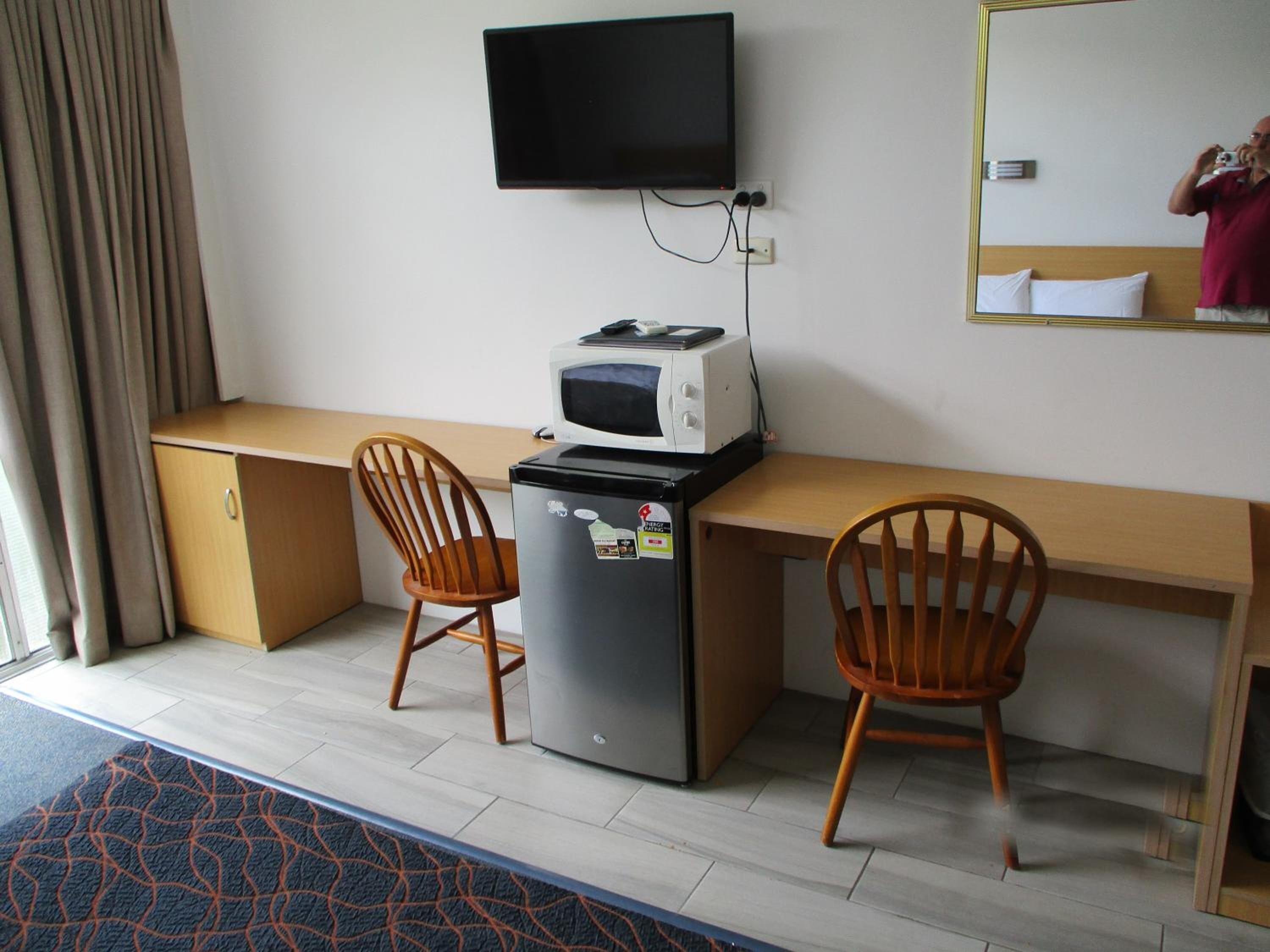 Airway Motel 4*