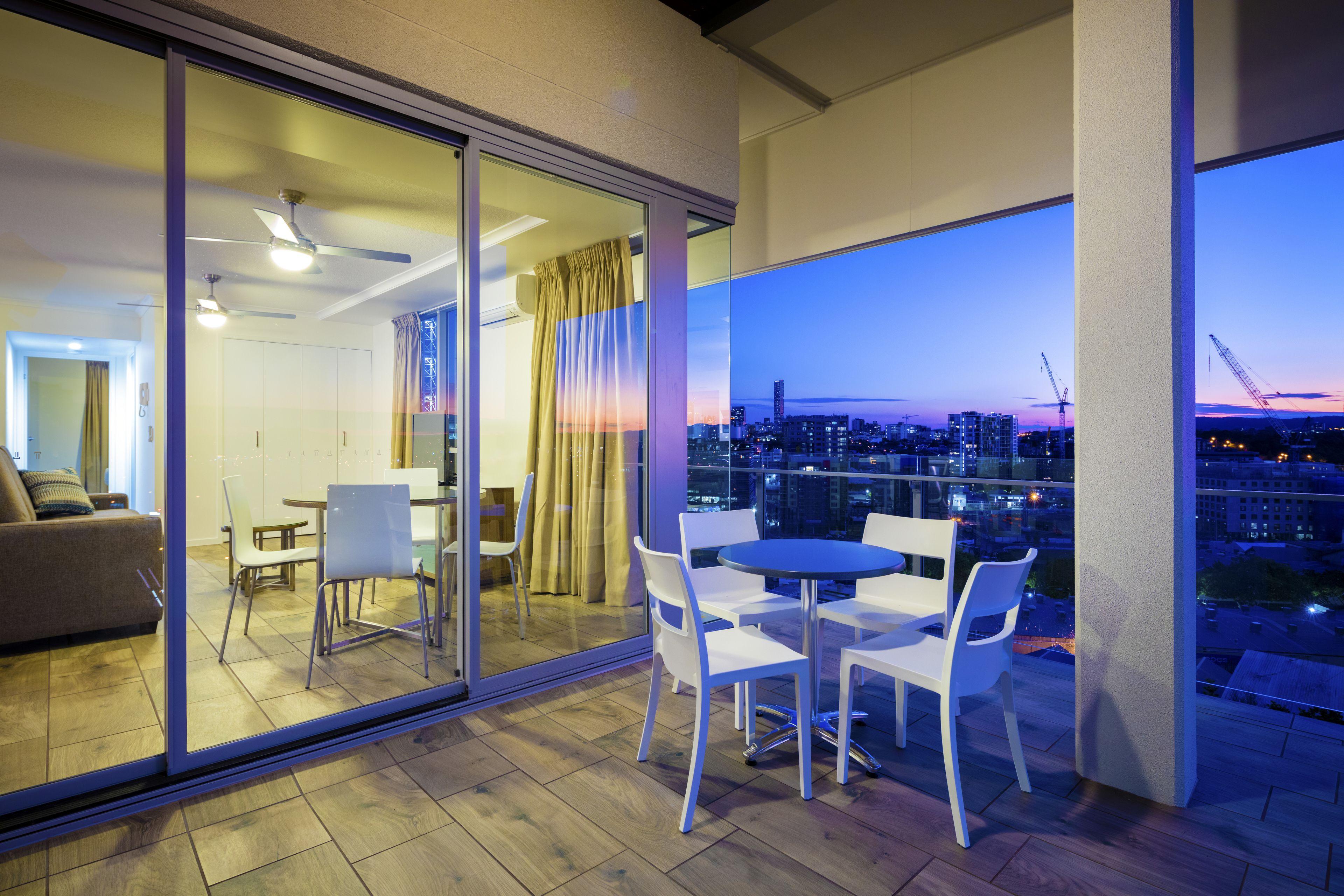 Aparthotel Direct Collective - Pavilion And Governor On Brookes 4*