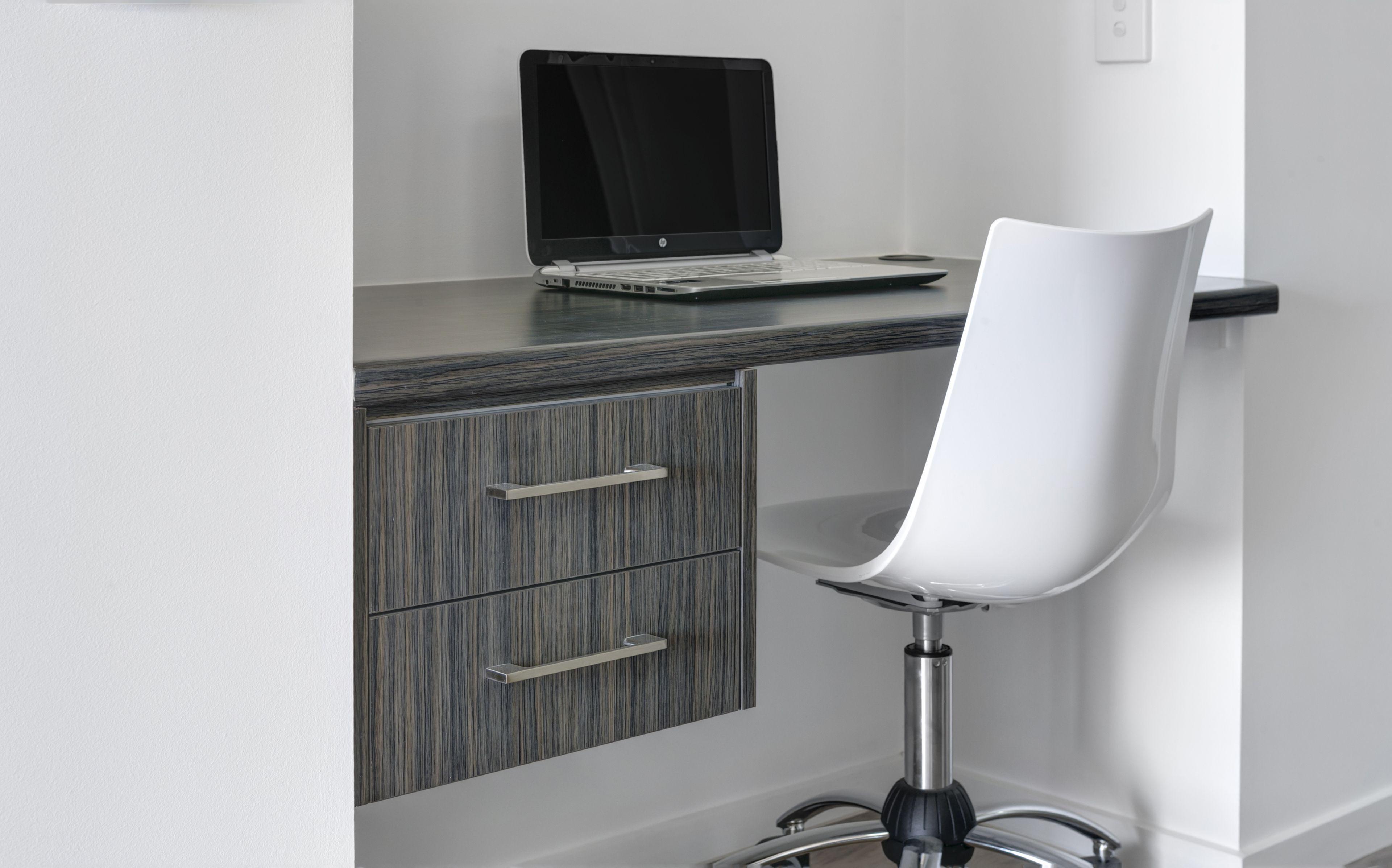 Direct Collective - Pavilion And Governor On Brookes 4*