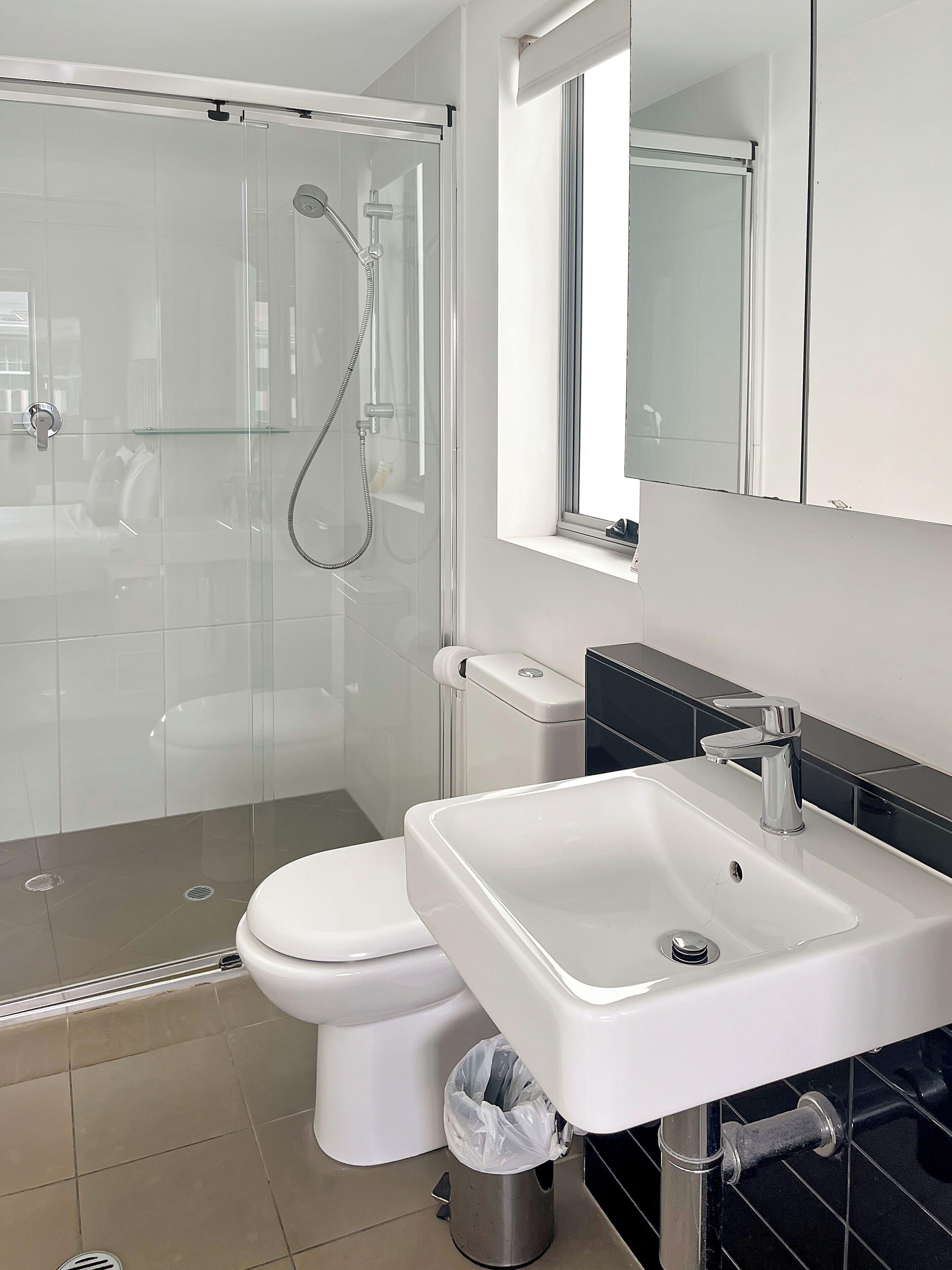 Direct Collective - Pavilion And Governor On Brookes 4*