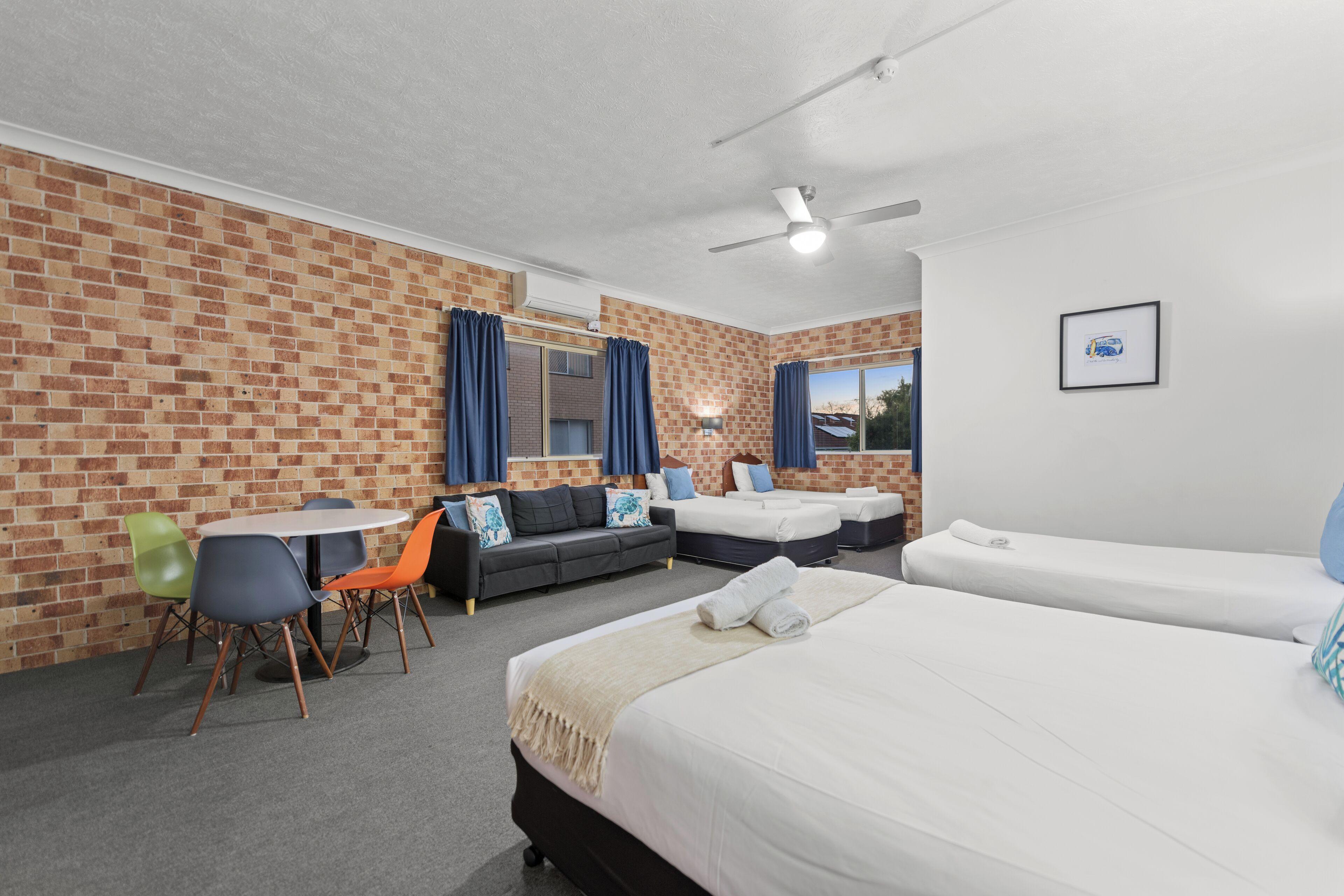 Airport Clayfield