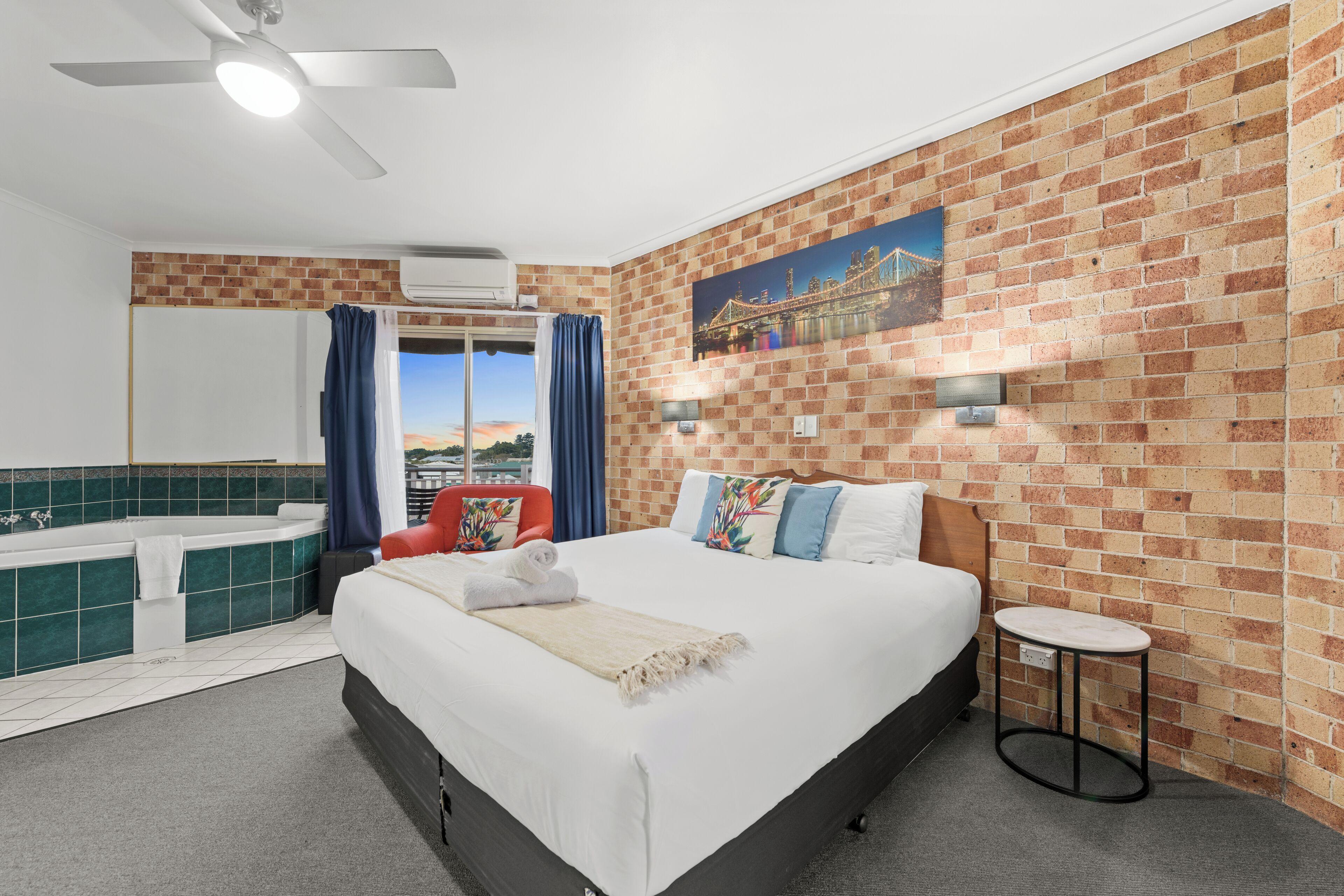 Airport Clayfield