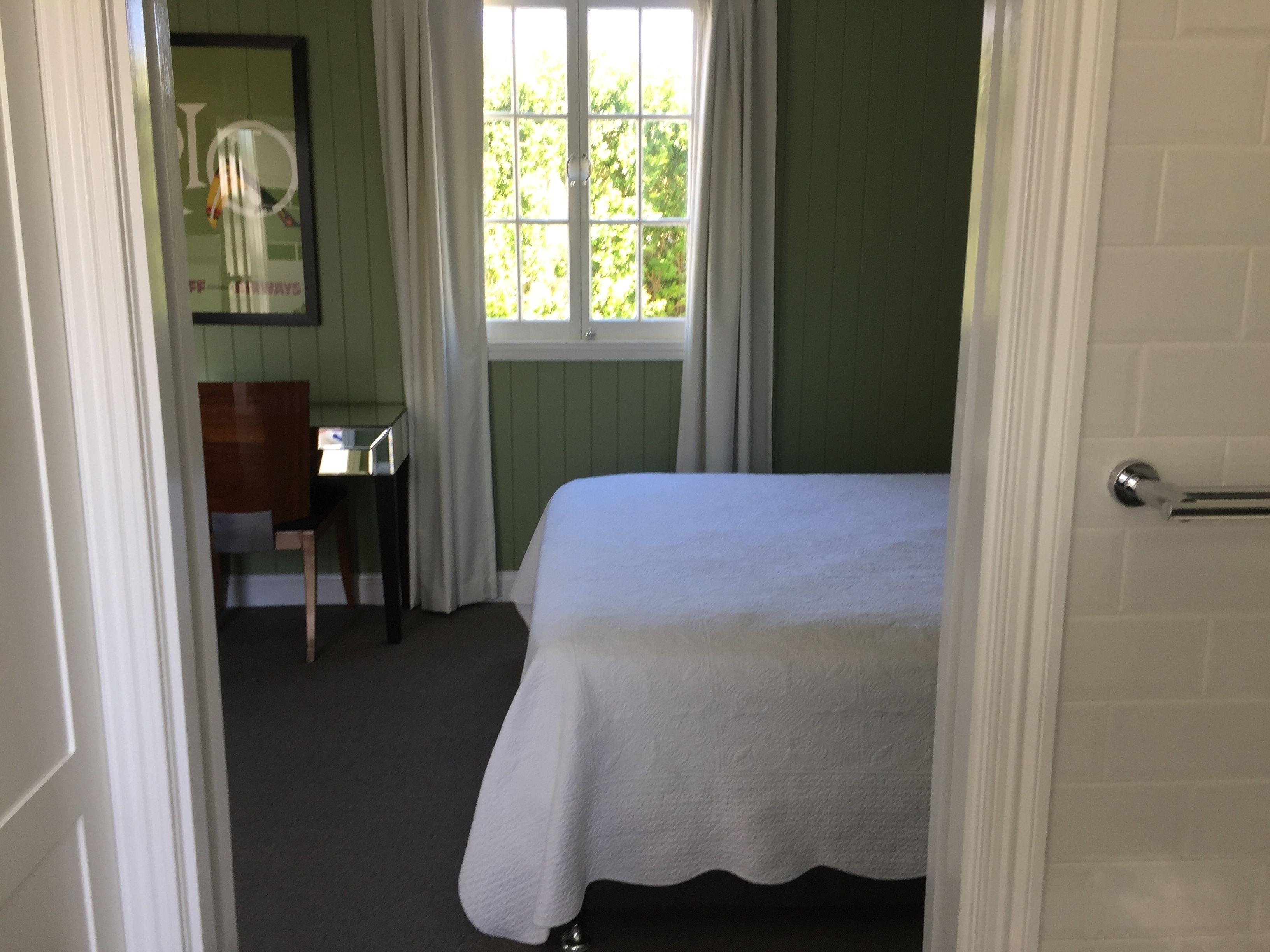 Bed & Breakfast Heal House Brisbane