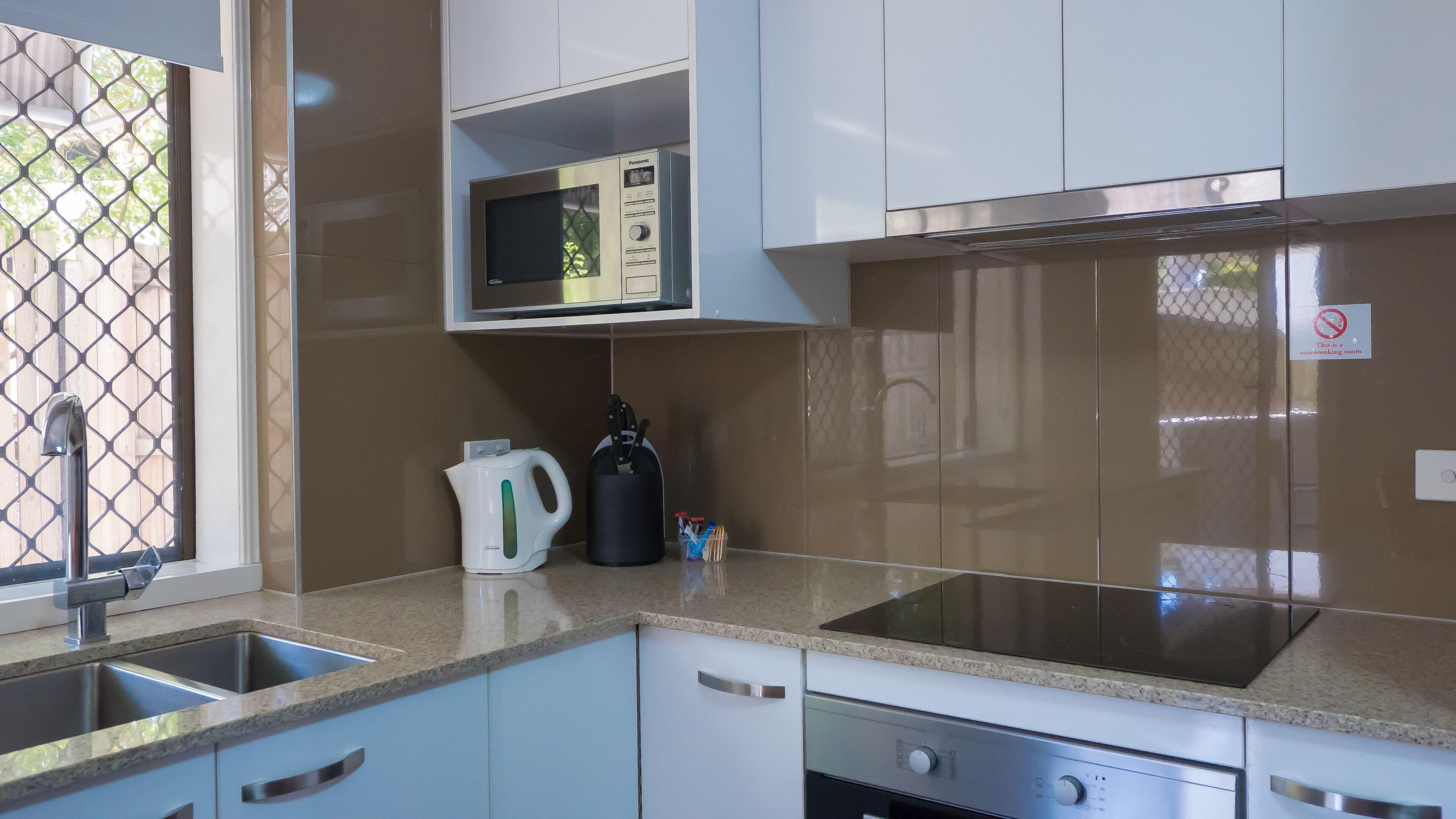 Hampton Court Aparthotel