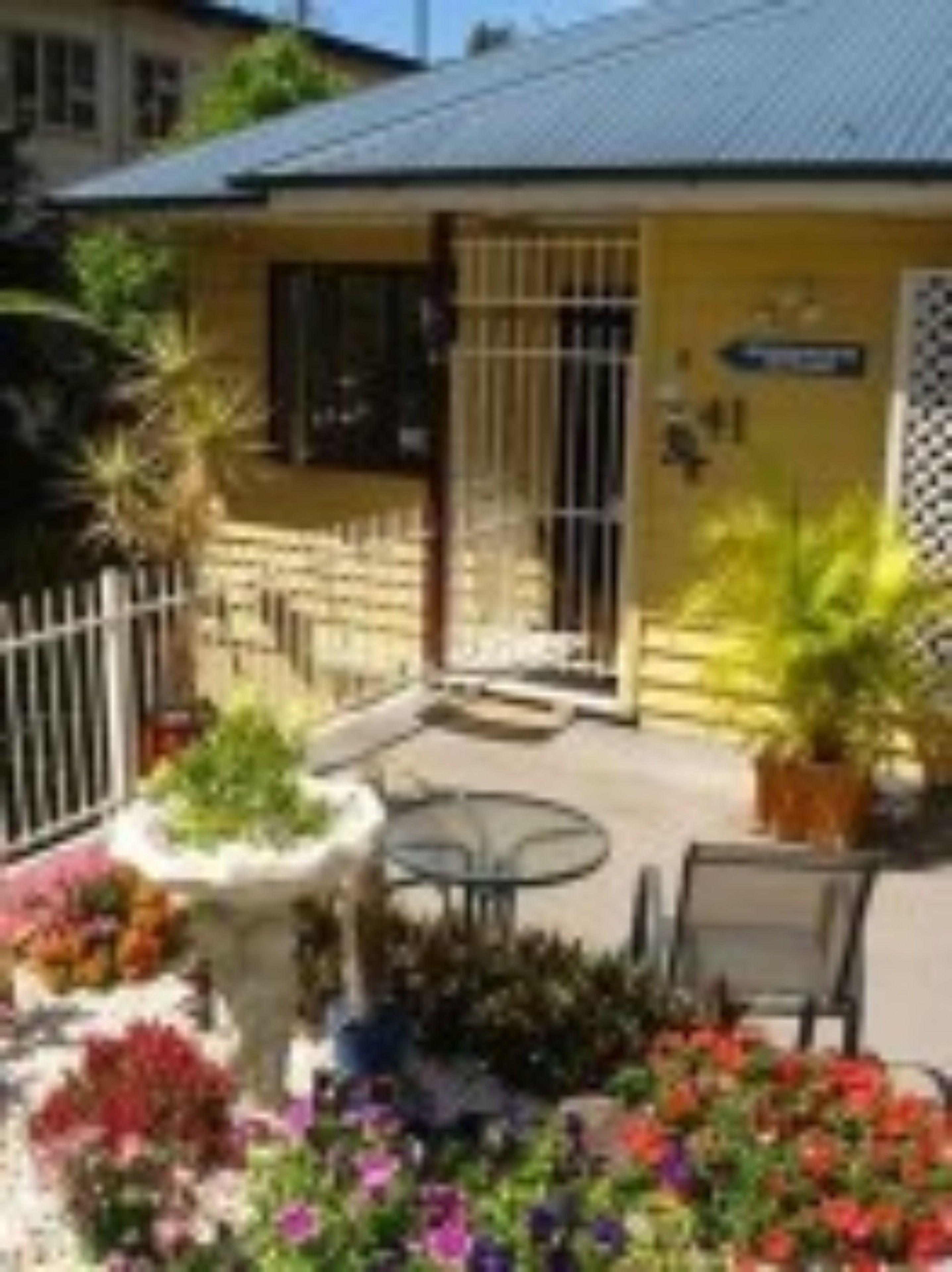 Kookaburra Guest house 3*