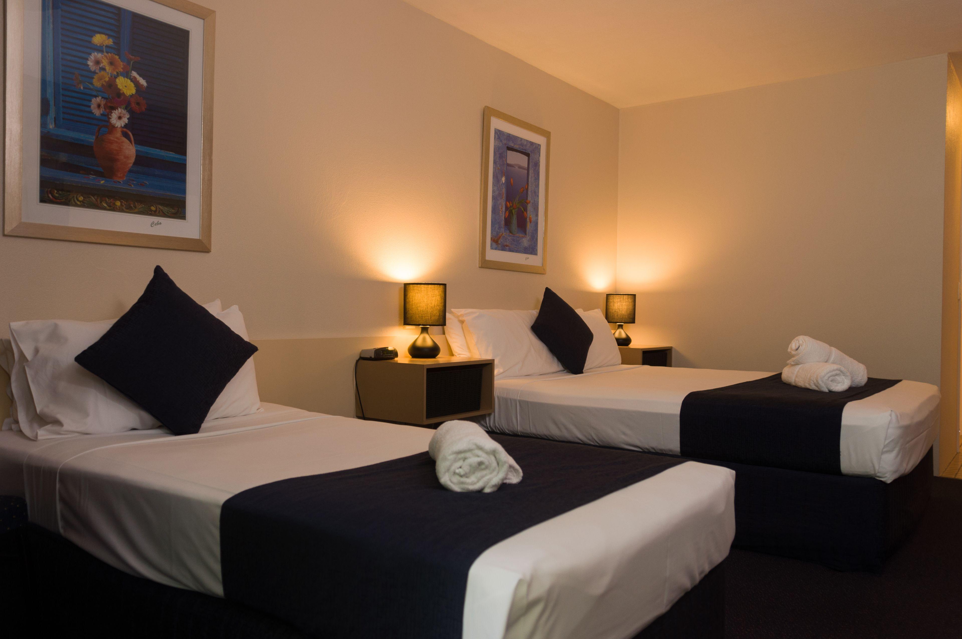 Motel Lancaster Court 4*