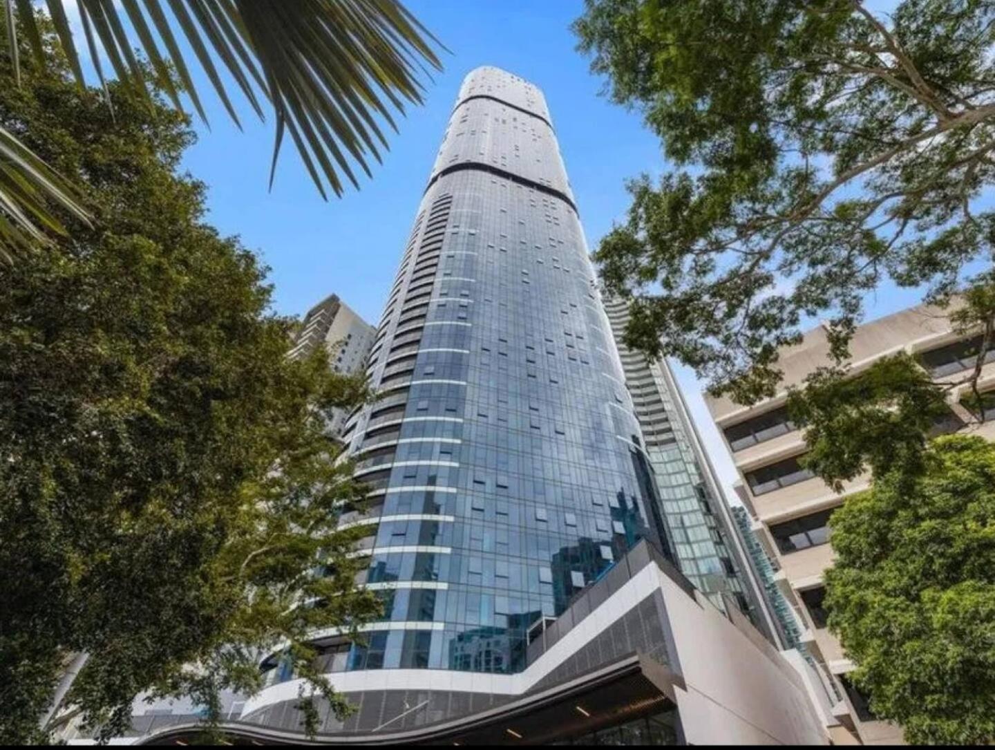 Lux Living In Heart Of Brisbane