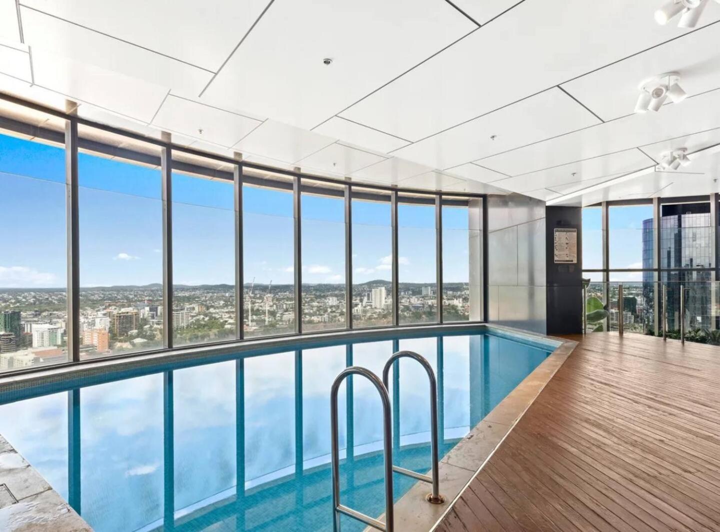 Apartment Lux Living In Heart Of