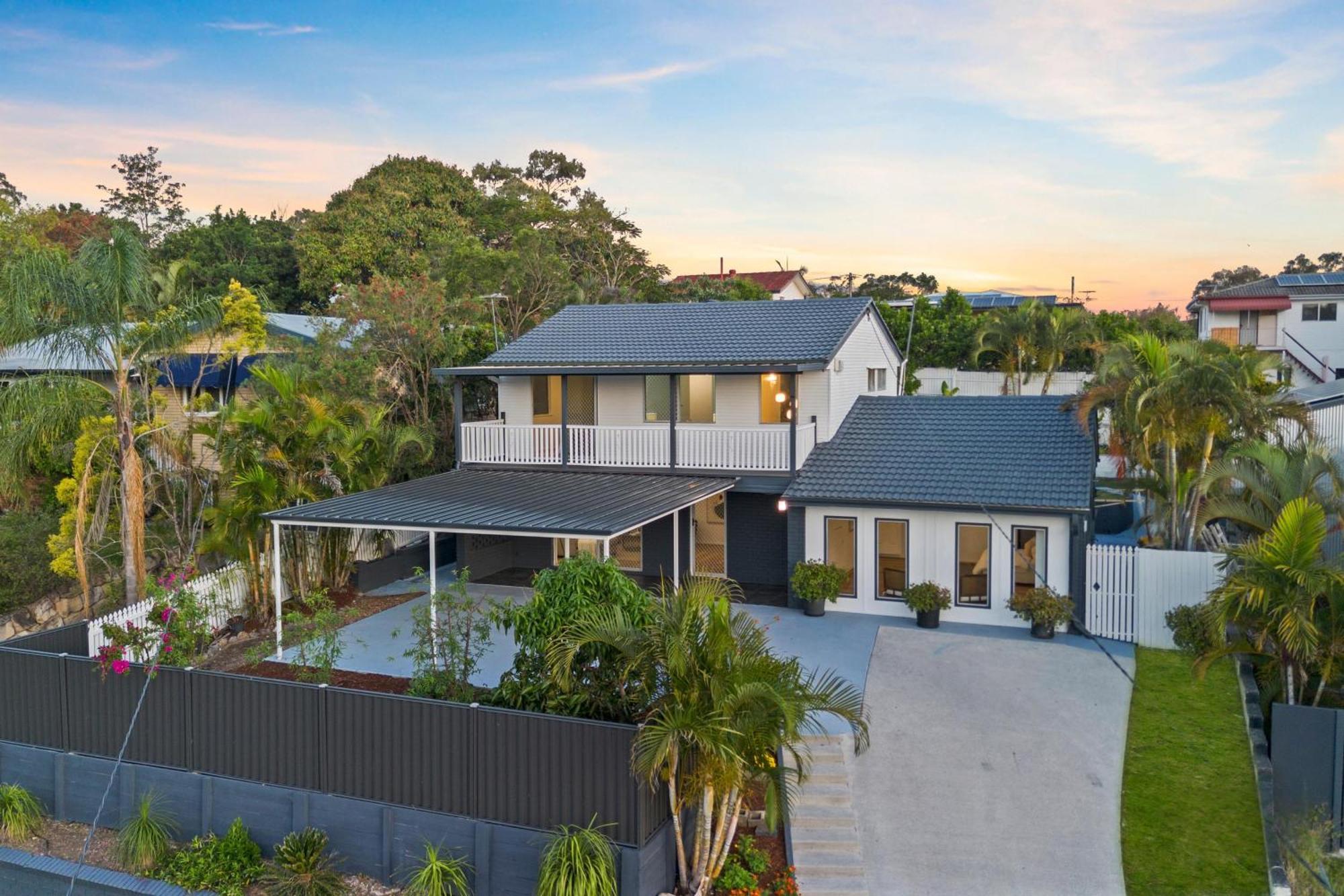 Modern Holland Park With Easy Access Homestay *