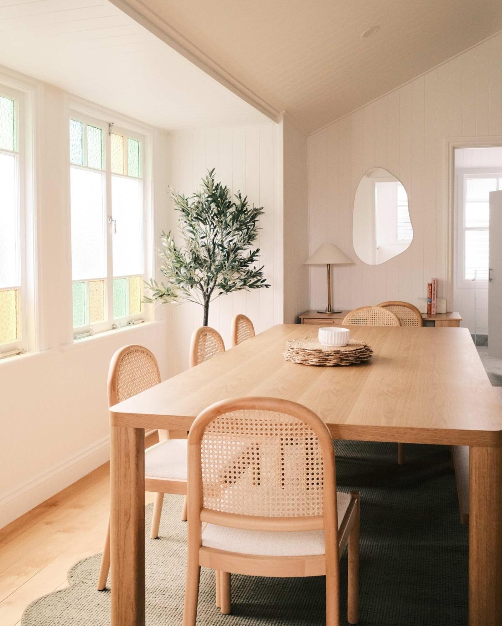 Heart Of Milton 4b2b Ac 2tvs Private Parking Walk To Suncorp Stadium Holiday home Brisbane