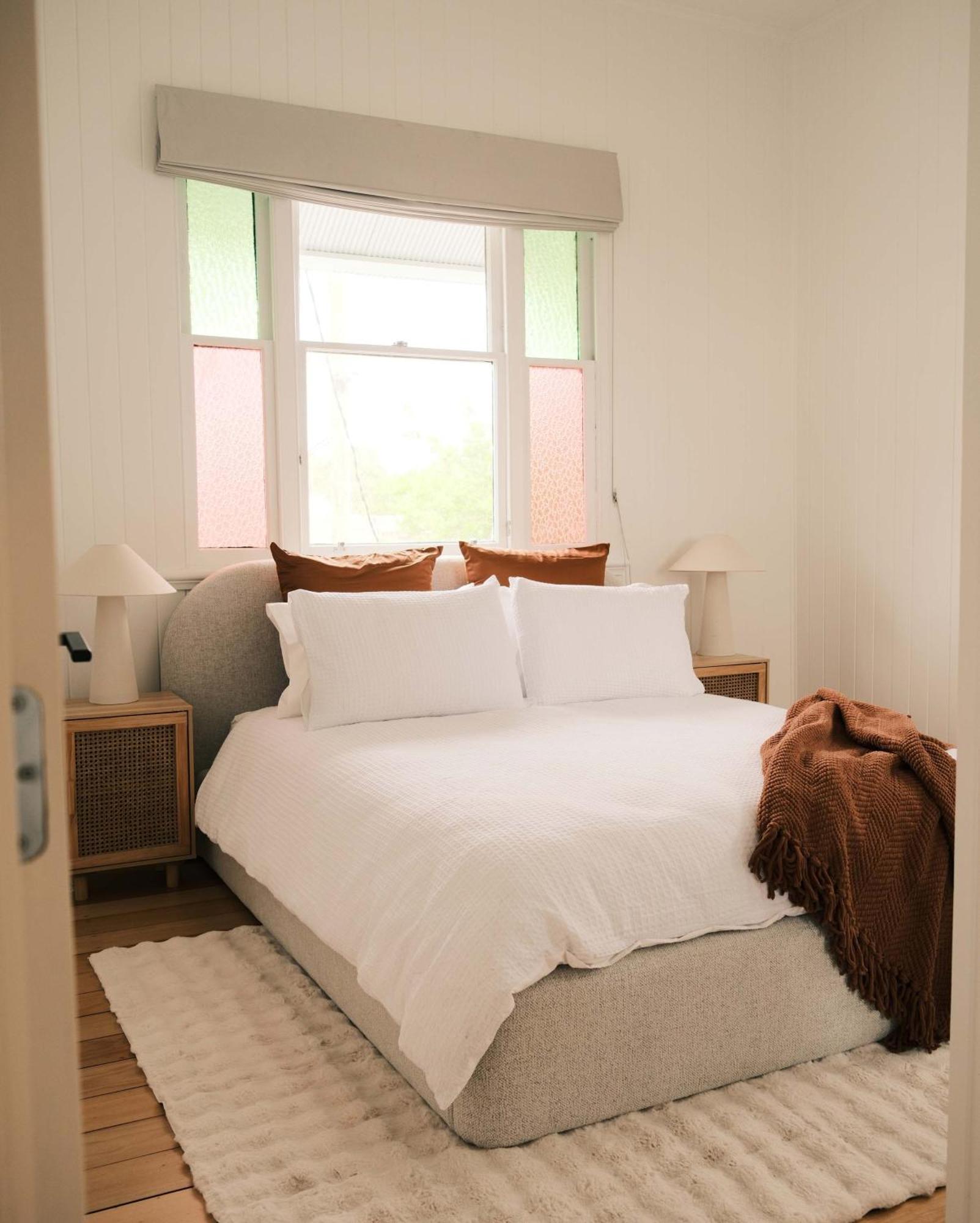 Holiday home Heart Of Milton 4b2b Ac 2tvs Private Parking Walk To Suncorp Stadium Brisbane