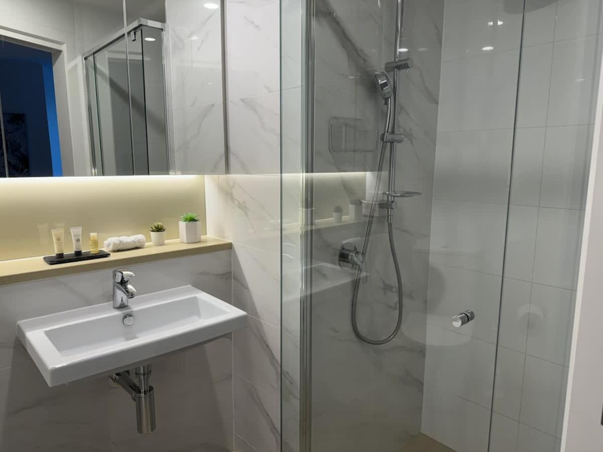 Luxury In Skytower By Stylish * Brisbane