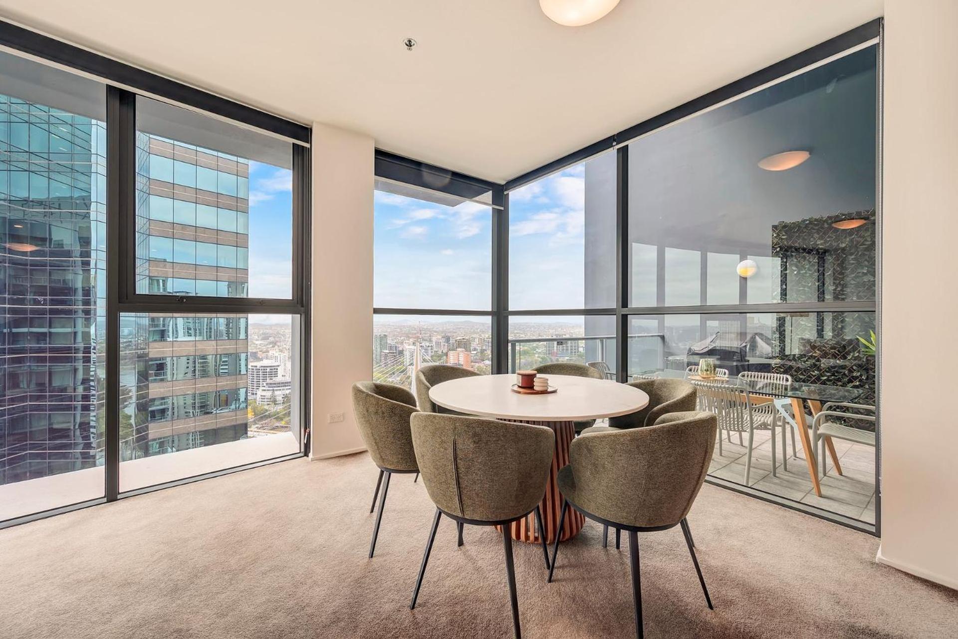 Apartment Glasshouse On Felix - Luxury With River Views, Pool And Parking Brisbane