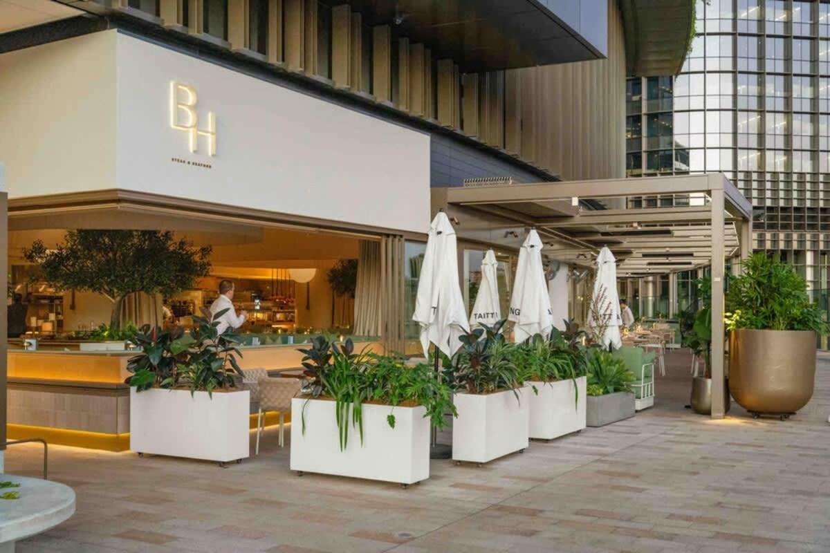 Apartment The Kaze - 37f Brand New Riverview 1br With Sofa Bed At Queens Wharf With Pool And Gym