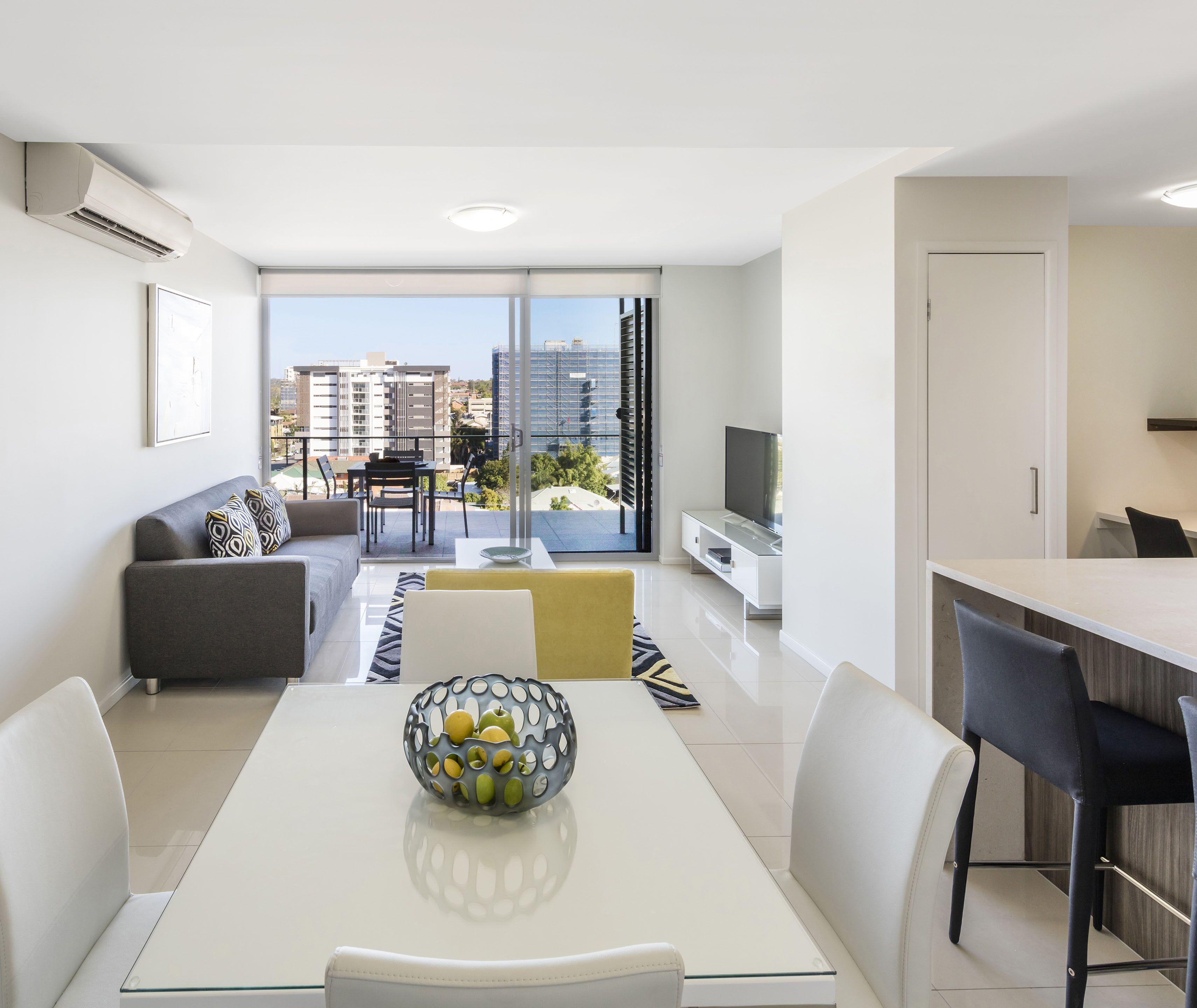 Oaks Woolloongabba Brisbane