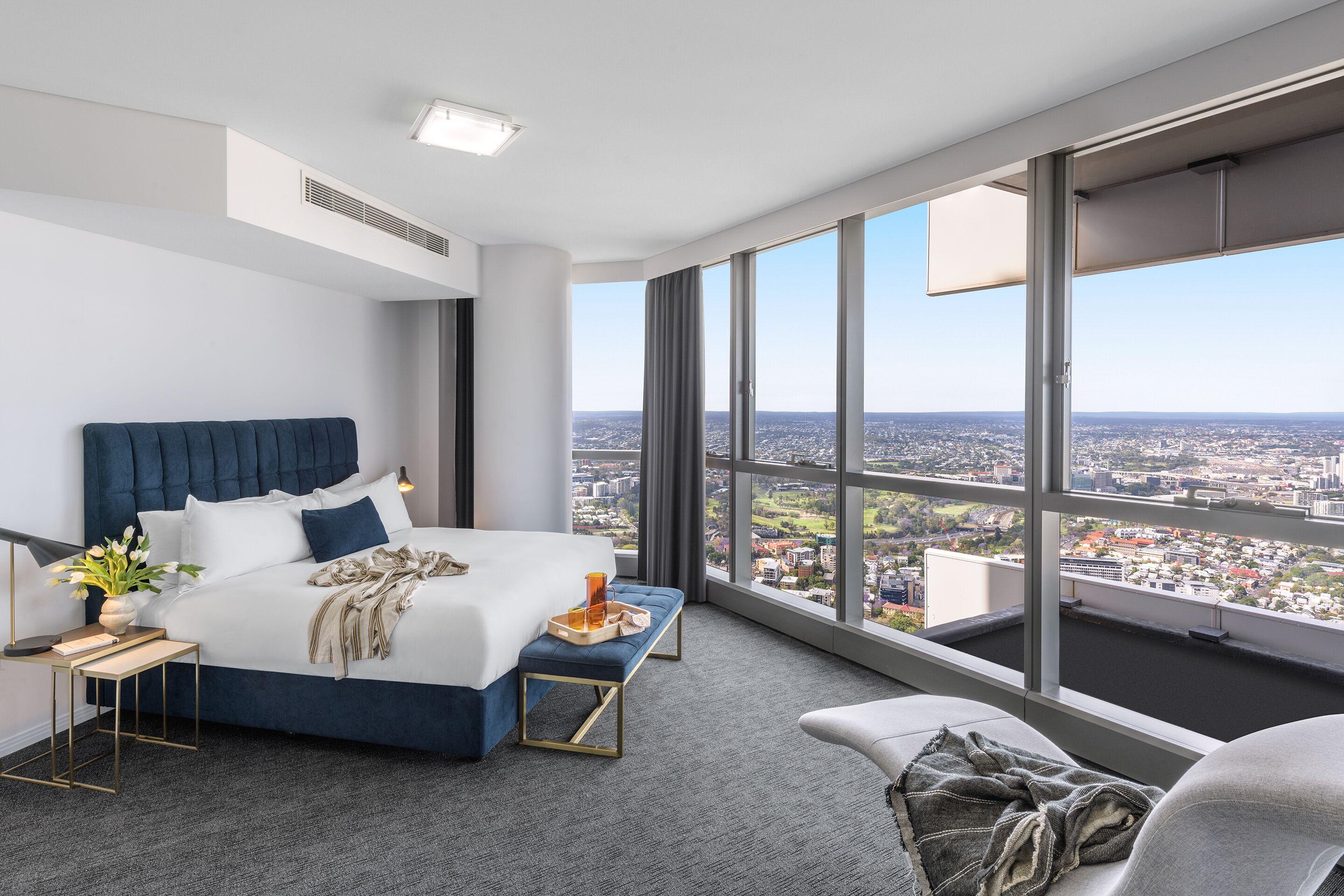 Meriton Herschel Street, Hotel