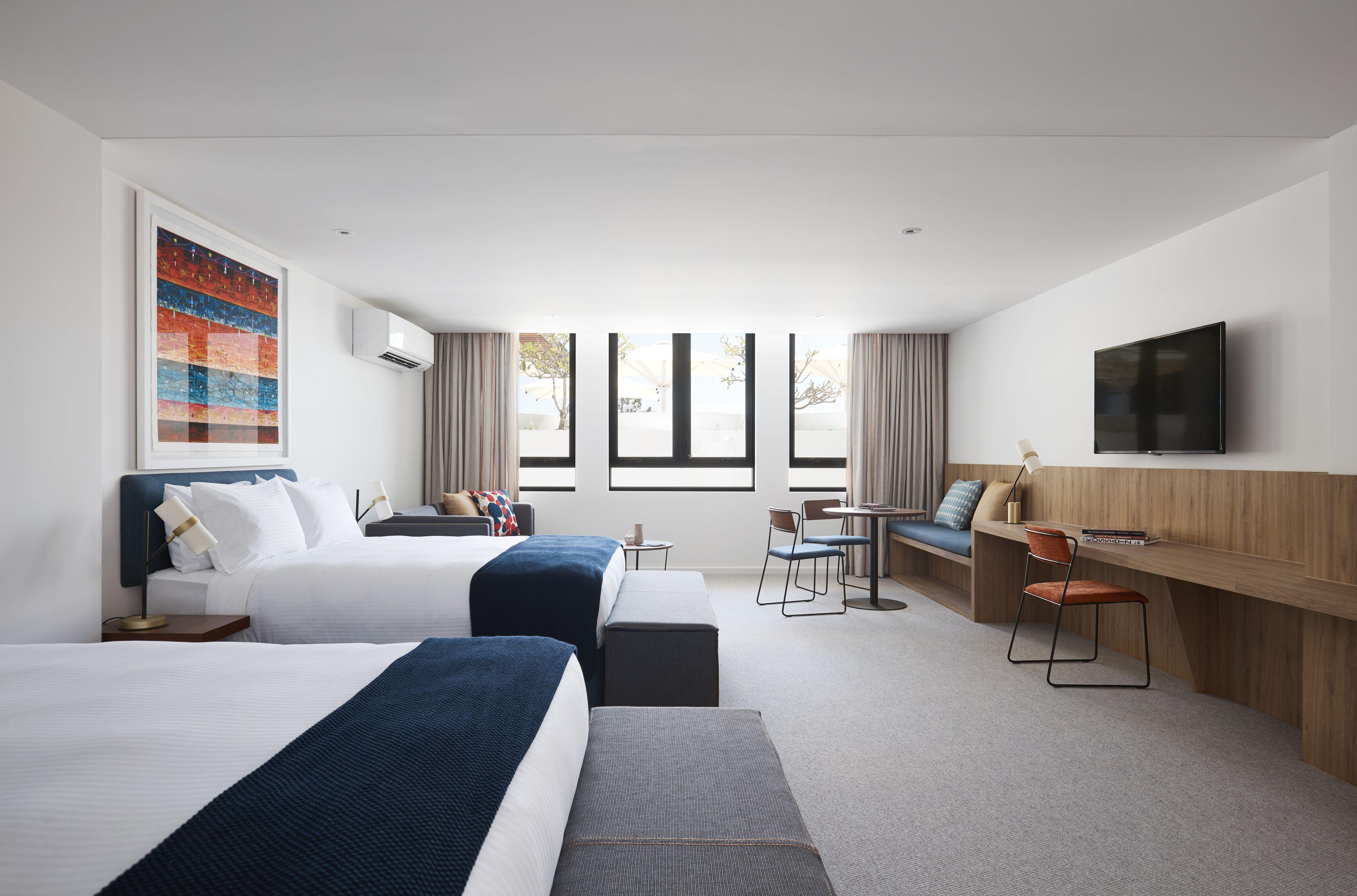 The Johnson - Art Series Hotel