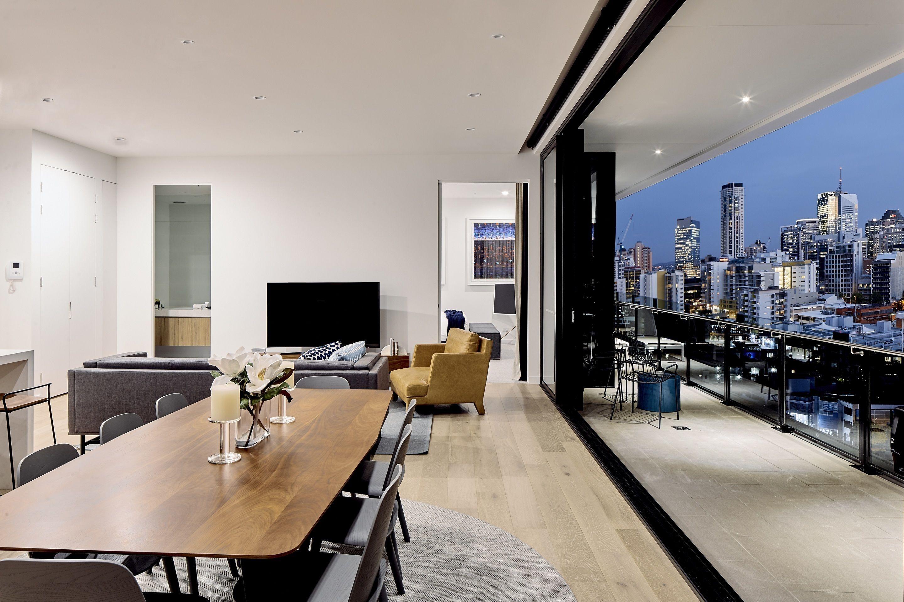 The Johnson - Art Series 4*