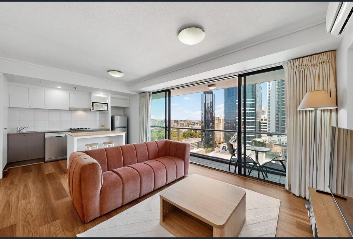 Centre Cbd - Pool Gym - Water View - Sleep 4