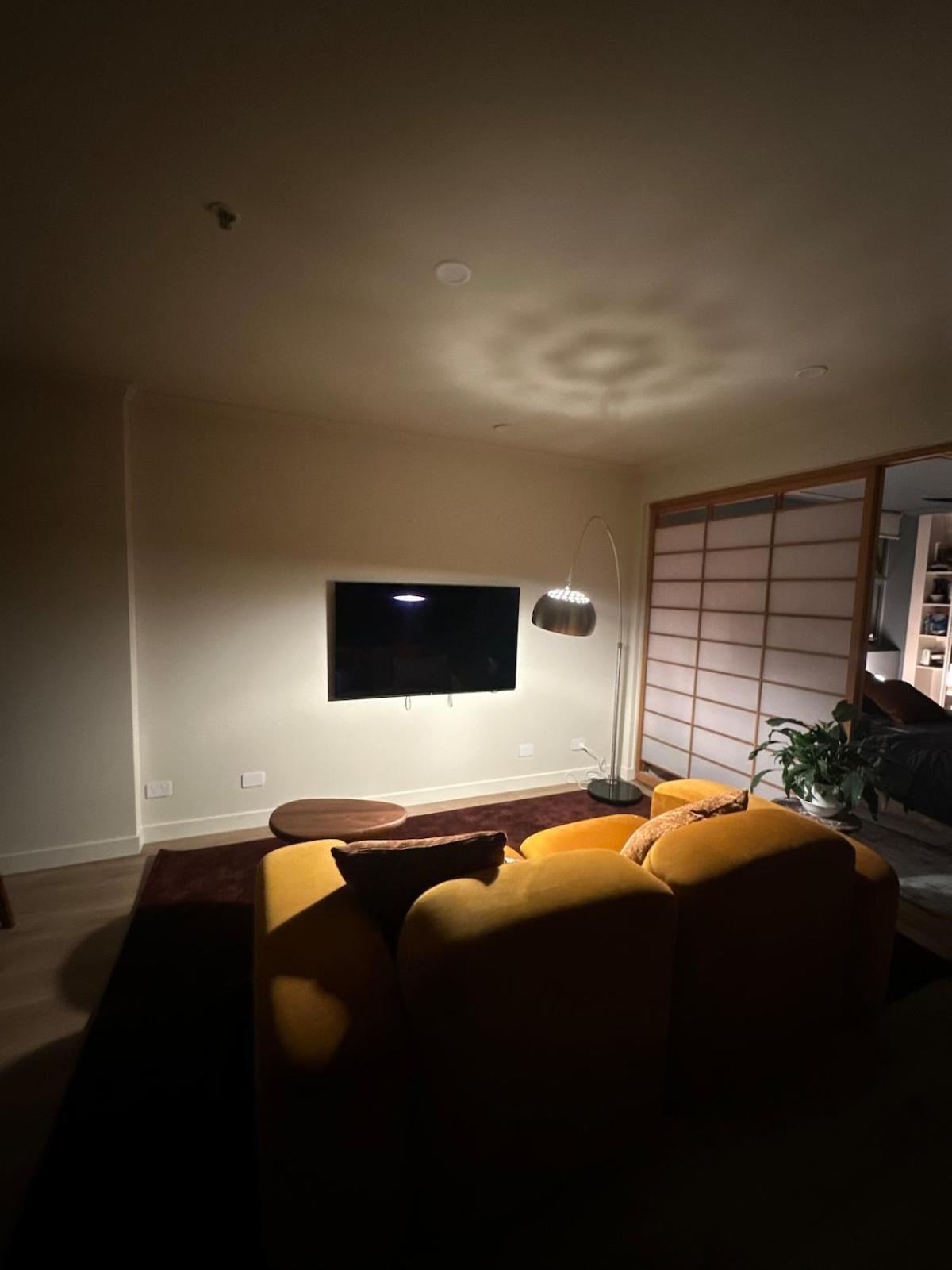 Mid-century Luxe - Story Bridge & River Views *