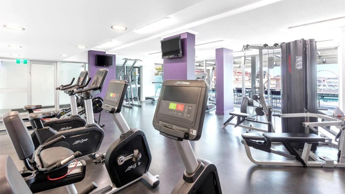 Location! Centre! Whole Apartment! Apartment *