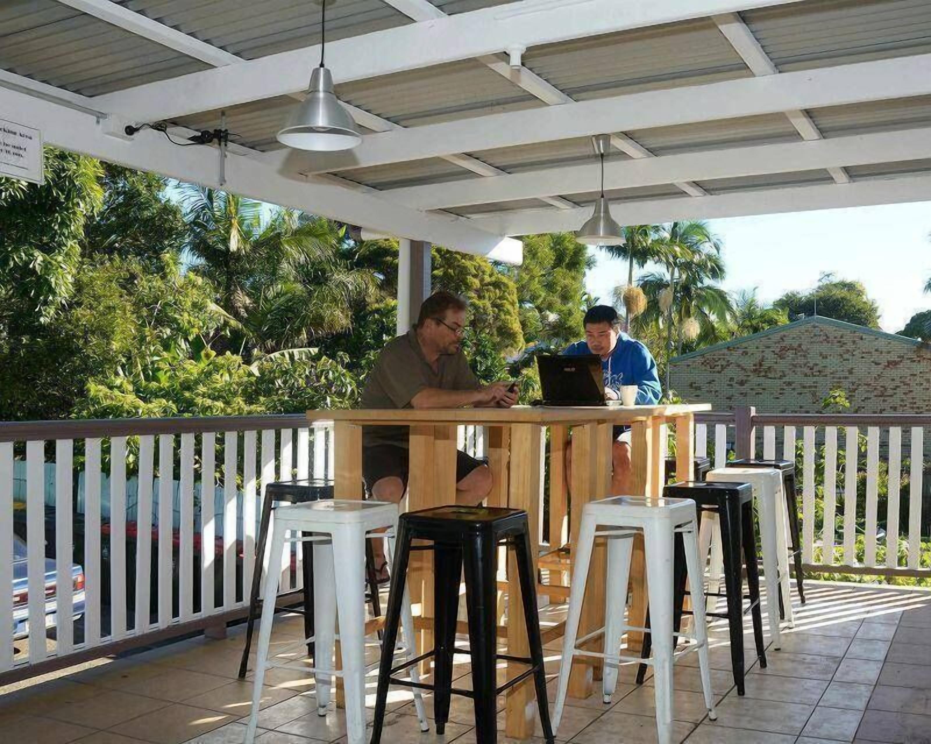 Gonow Family Backpackers Brisbane
