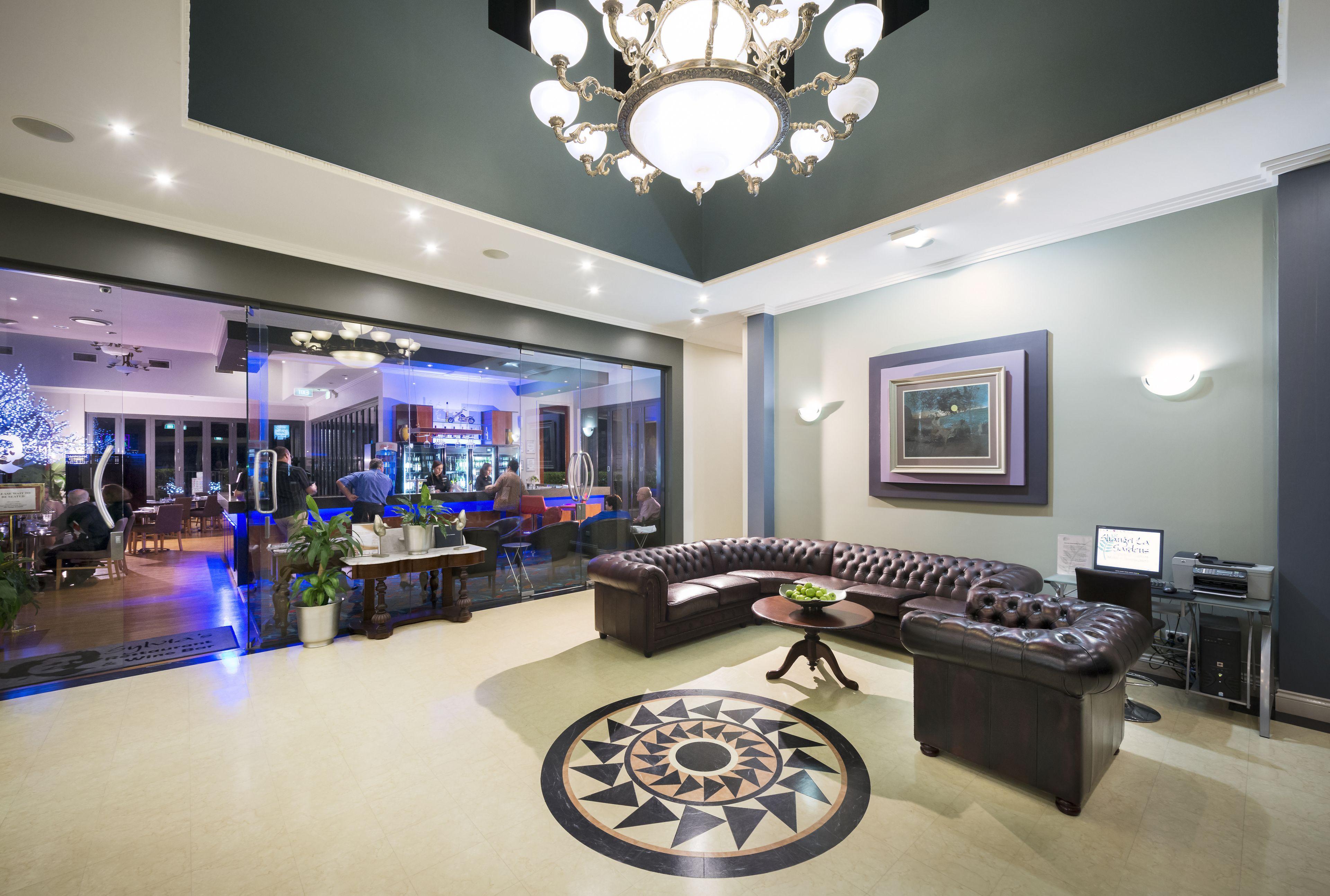 Shangri-la Gardens Motel Brisbane