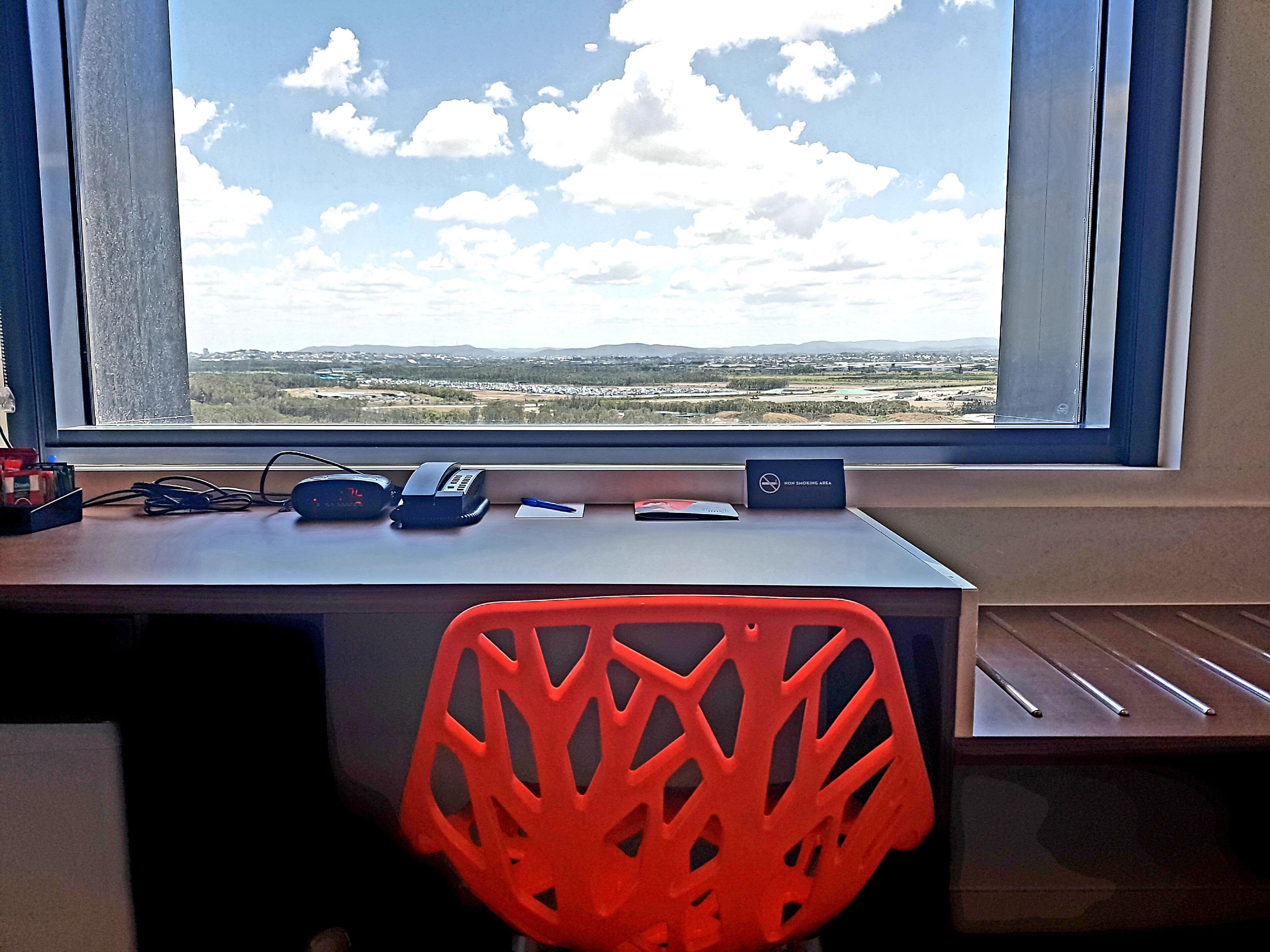 Hotel Ibis Airport 3*