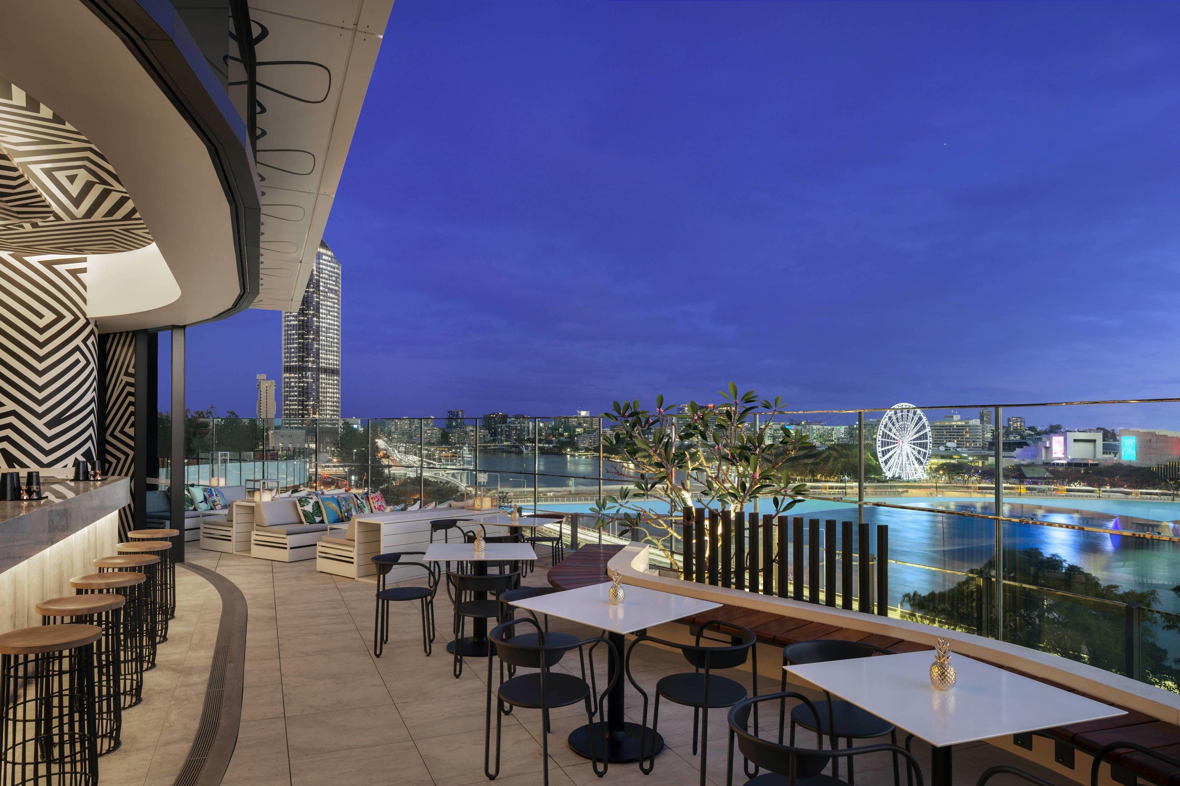 W 5* Brisbane