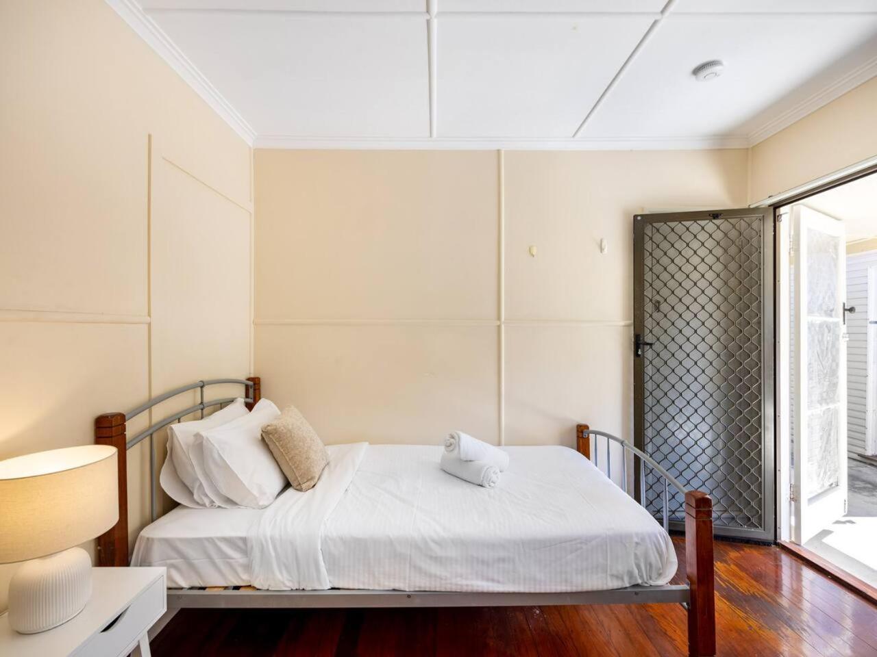 Cozy Near Uq Walk To Shops And Transit * Brisbane