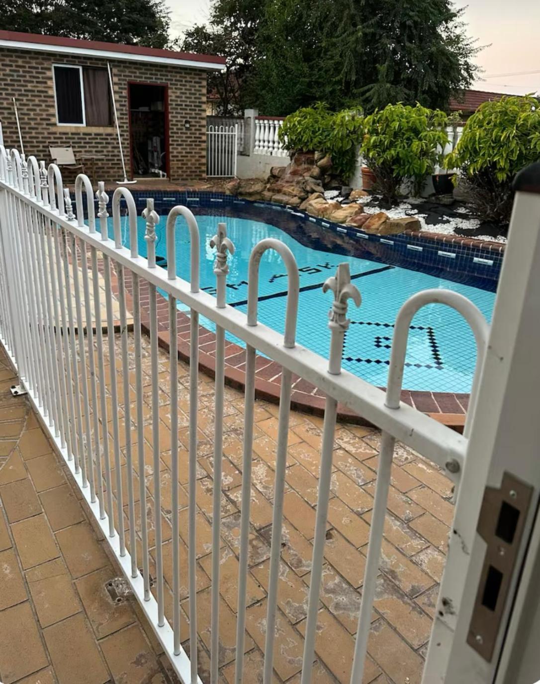 Mains Rd Single M6 Homestay Brisbane