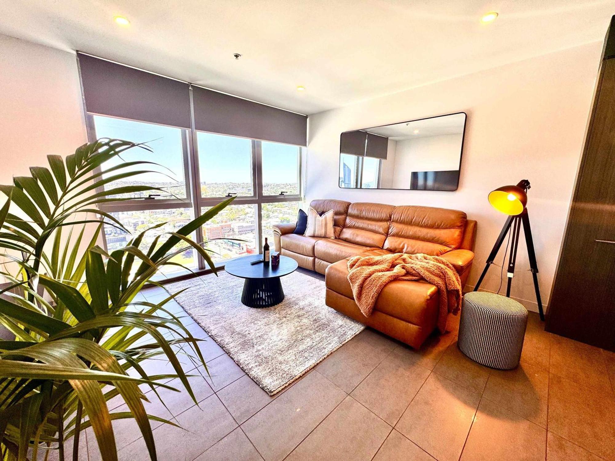 Apartment Sky-high Luxury Over The Gabba Views Pool *