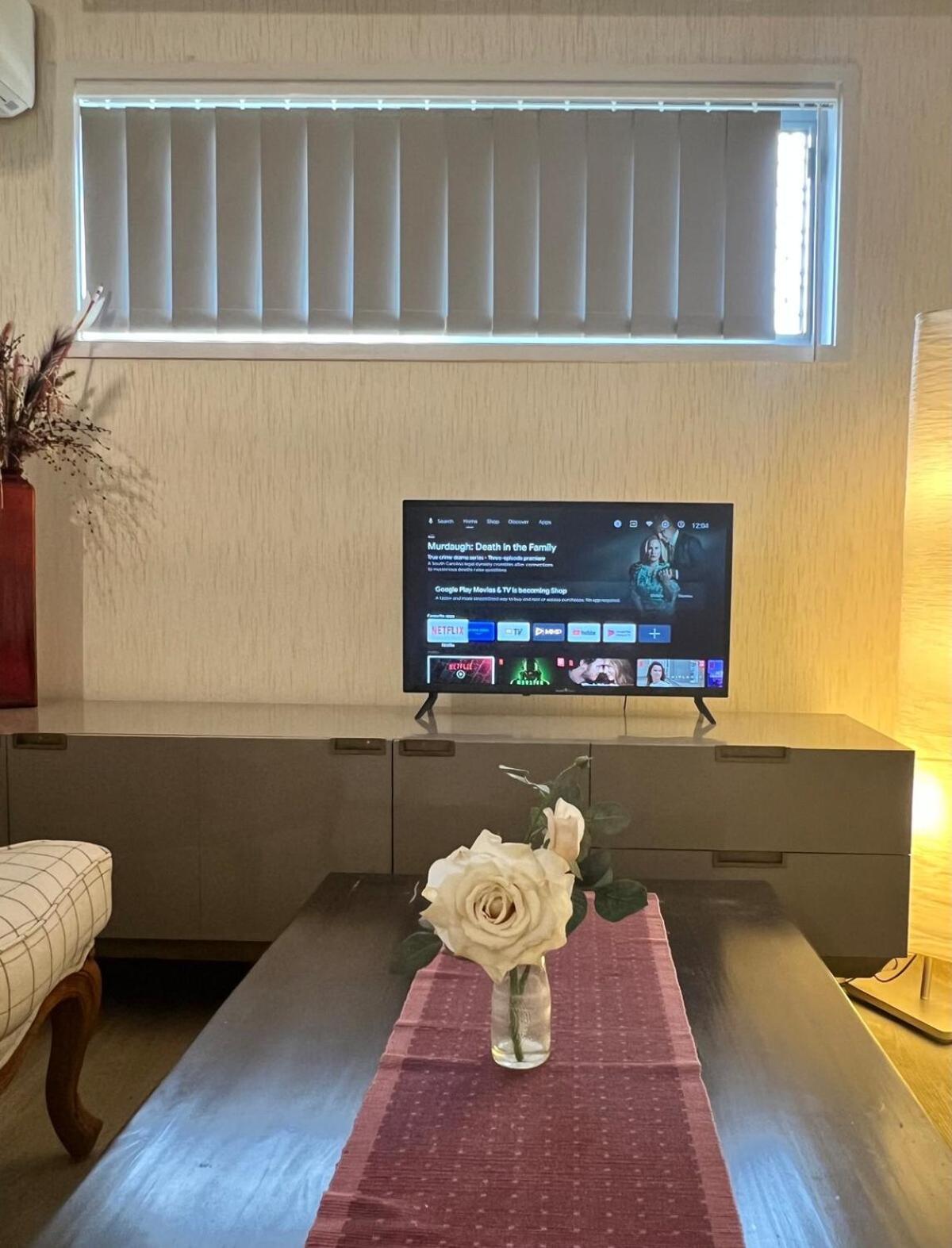 Apartment Salisbury Suburban Escape *