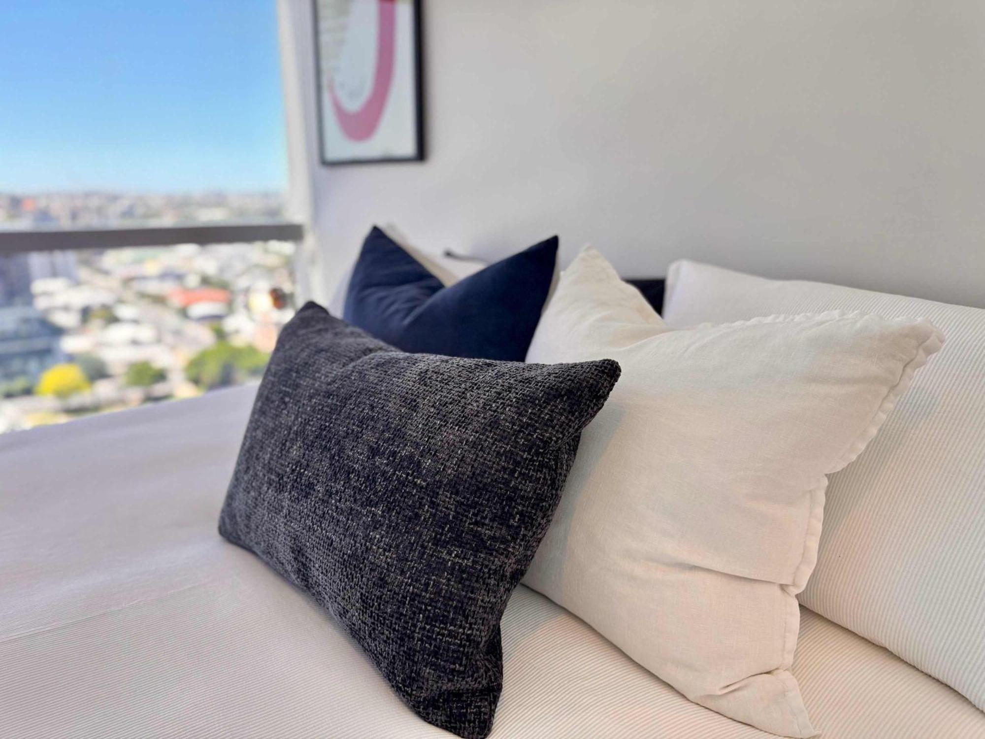 Sky-high Luxury Over The Gabba Views Pool Apartment *