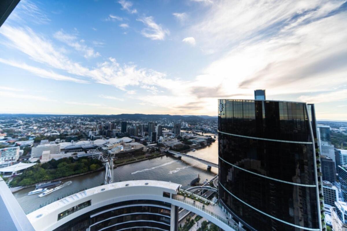 Apartment Luxury Waterview 2b2b Wt High Floor In Qw Brisbane