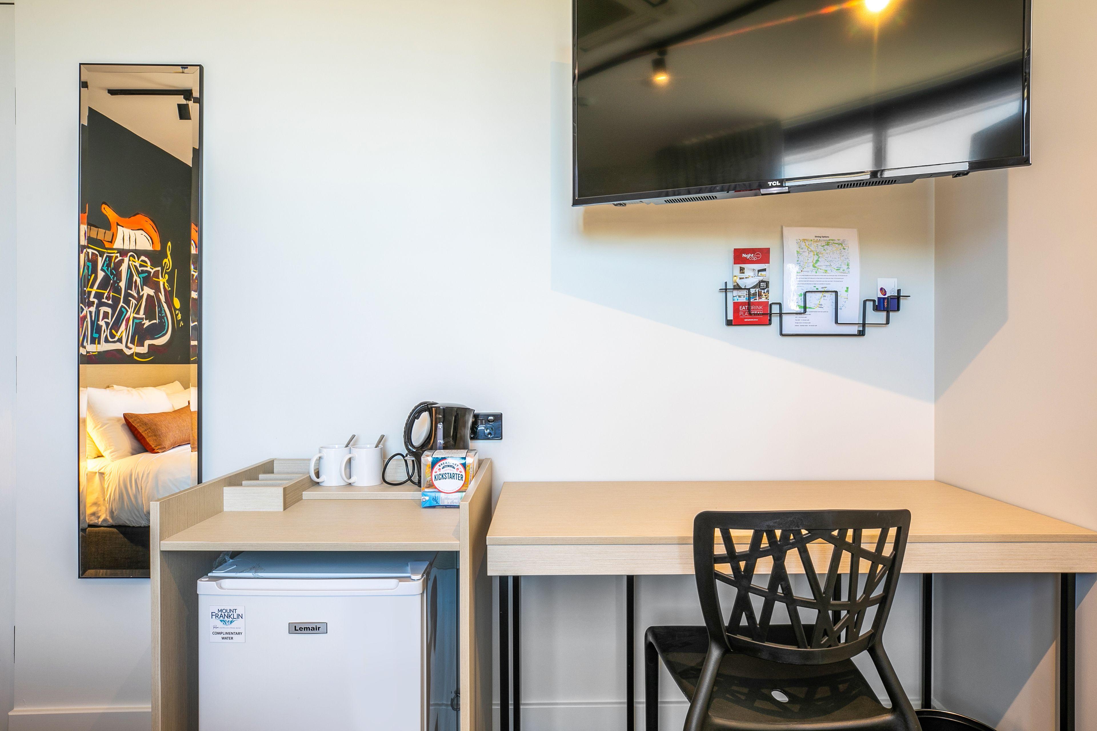 Nightcap At Chardons Corner 3*