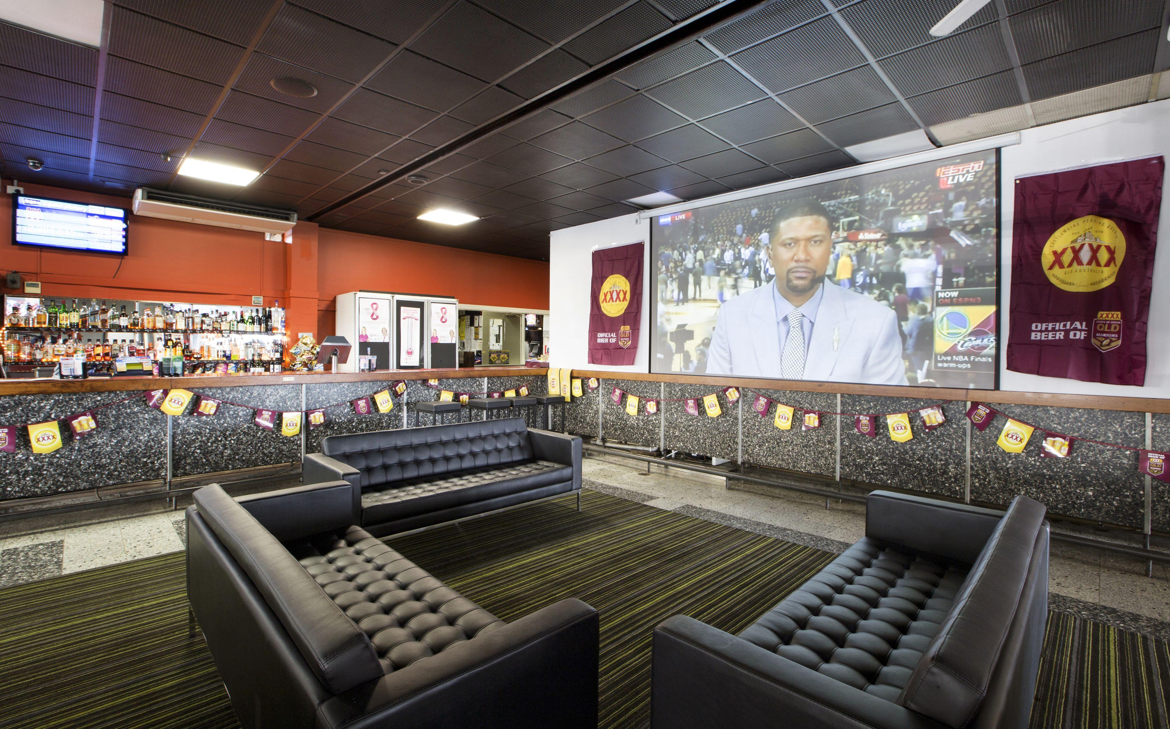 Hotel Nightcap At Chardons Corner Brisbane