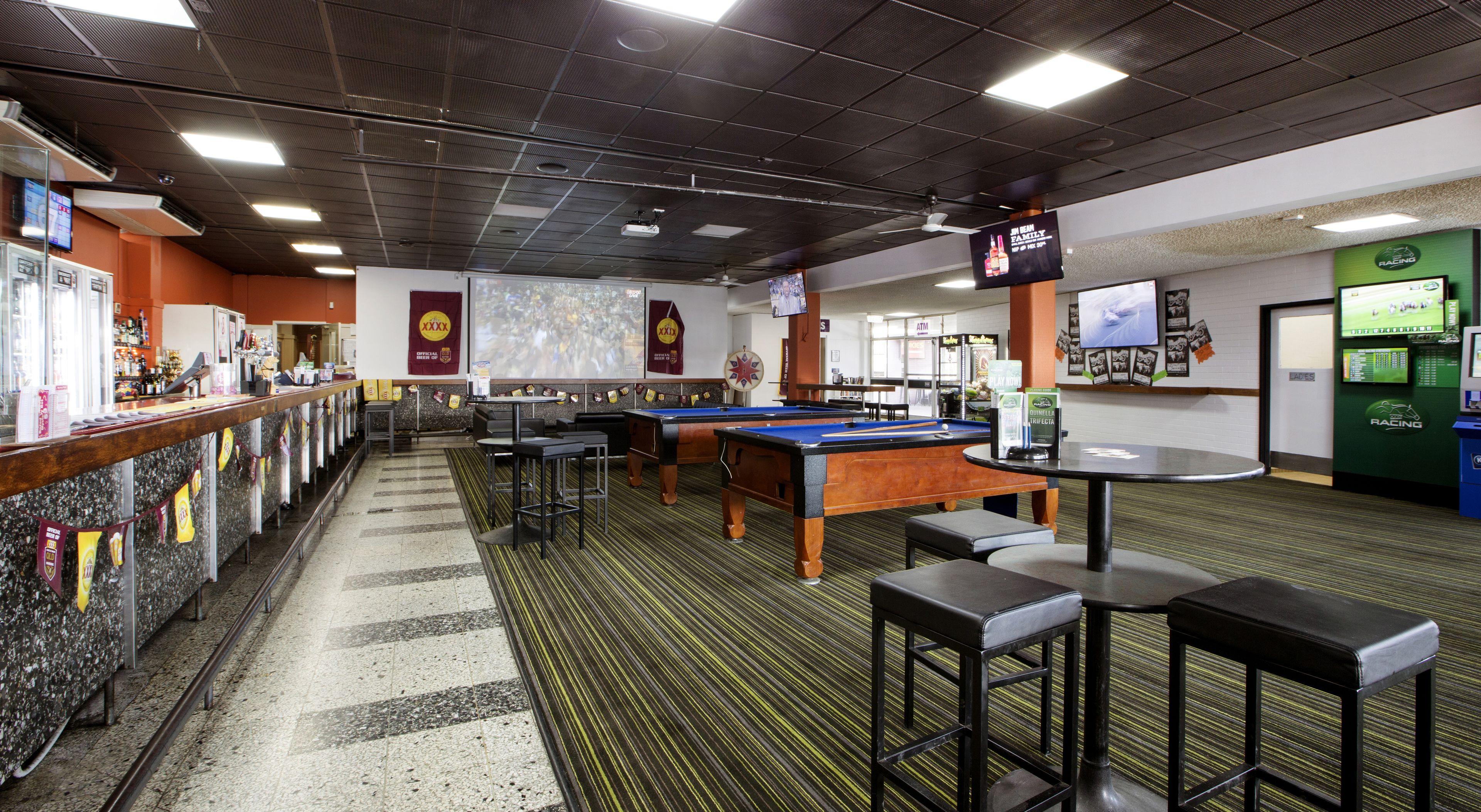 Nightcap At Chardons Corner Hotel