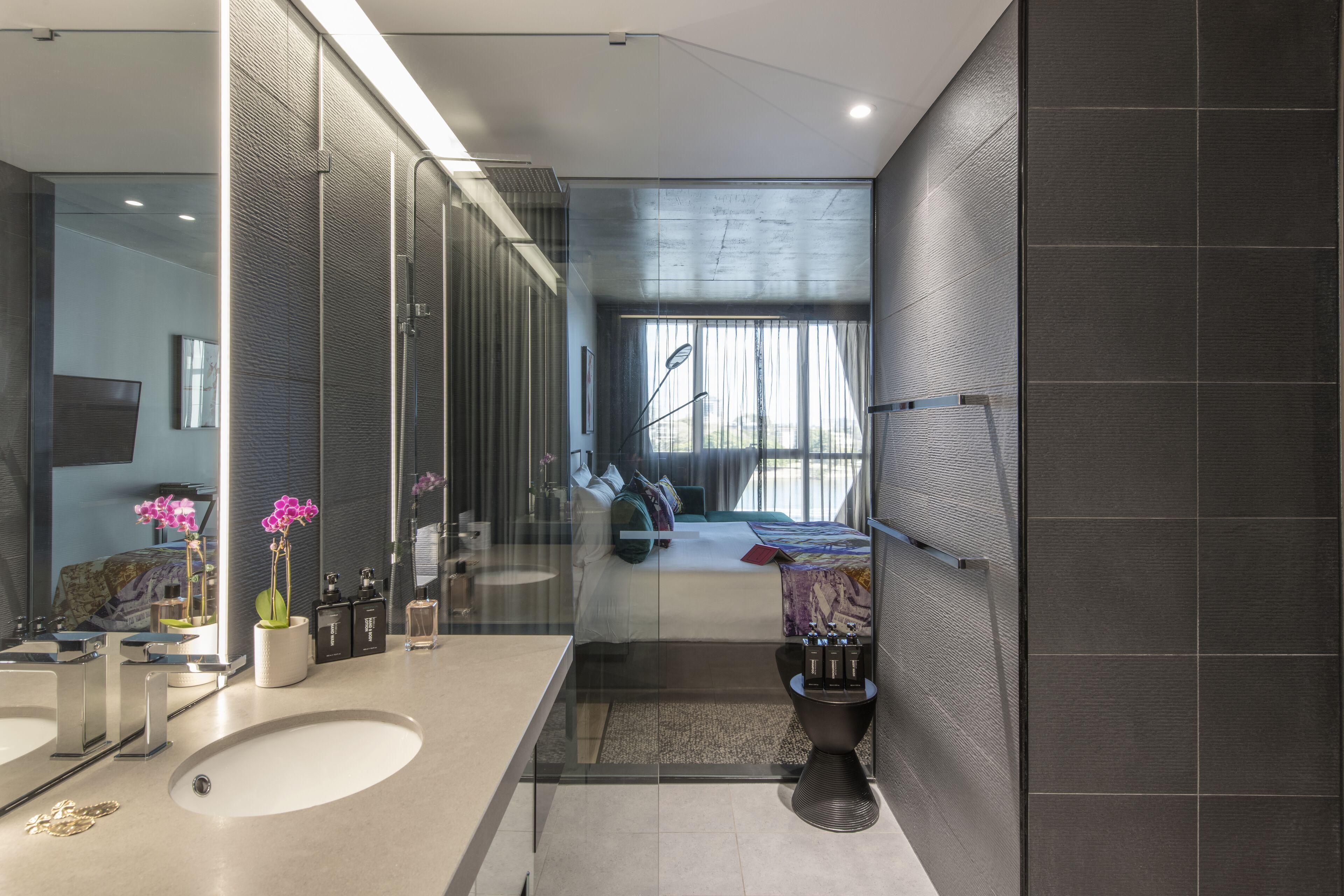 Crystalbrook Vincent 5*