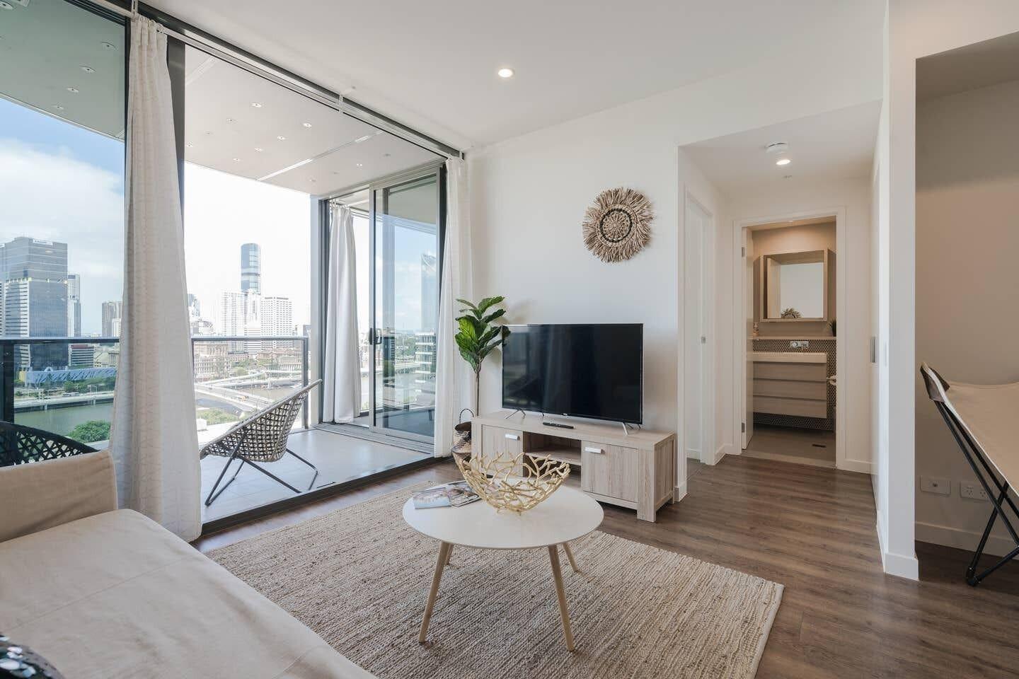 Lucid Living Aparthotel 3*